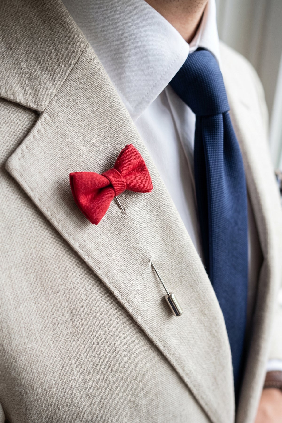 Burgundy Tie Shaped Pin