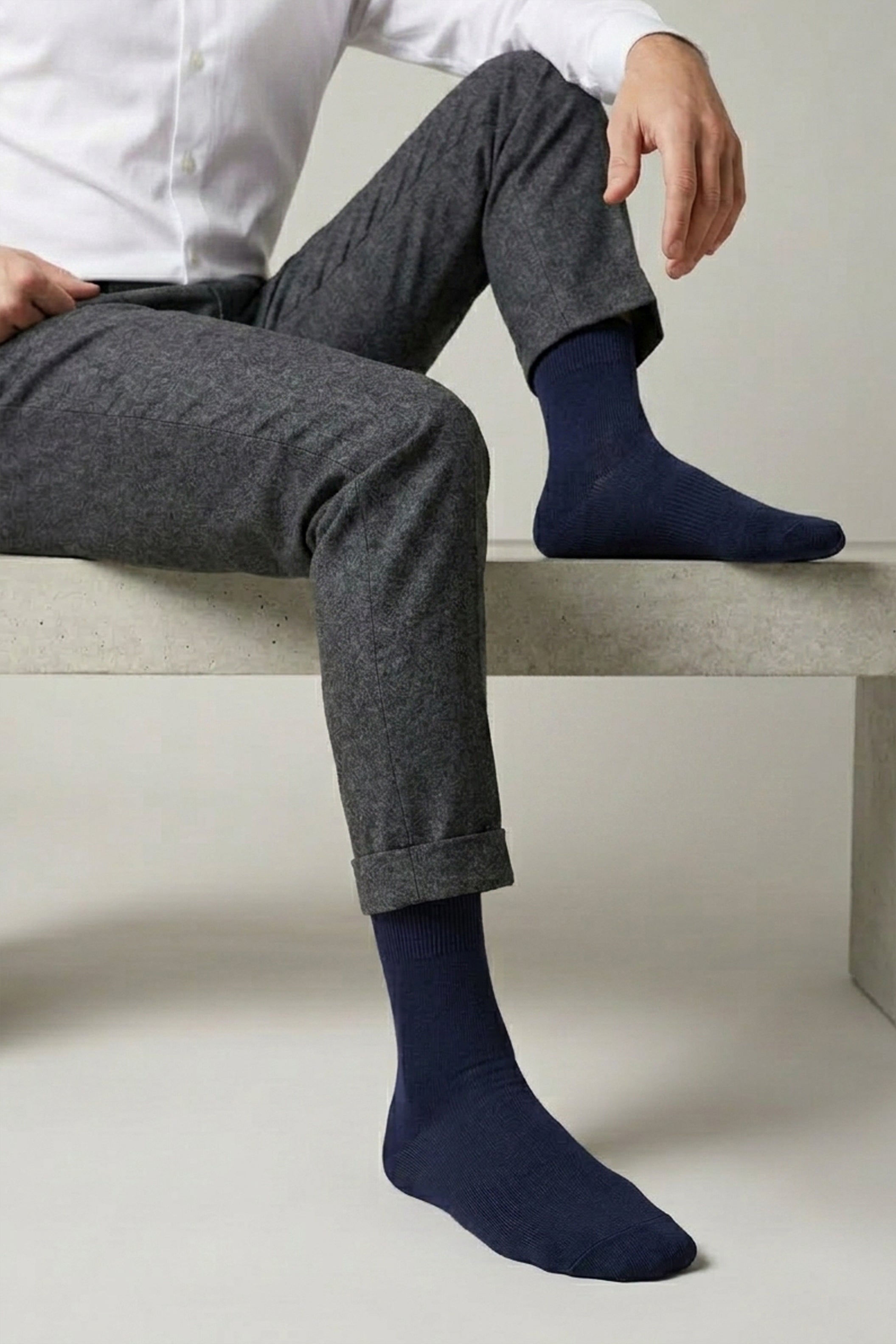 Navy Long Basic D'Écosse Socks