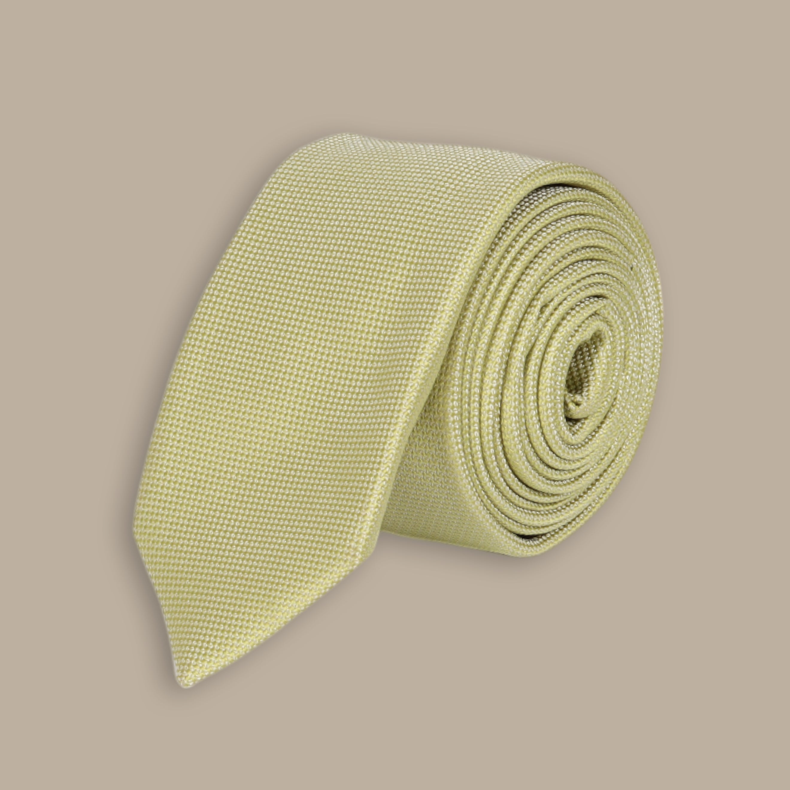 Tie Structure Set in Solid Pistachio