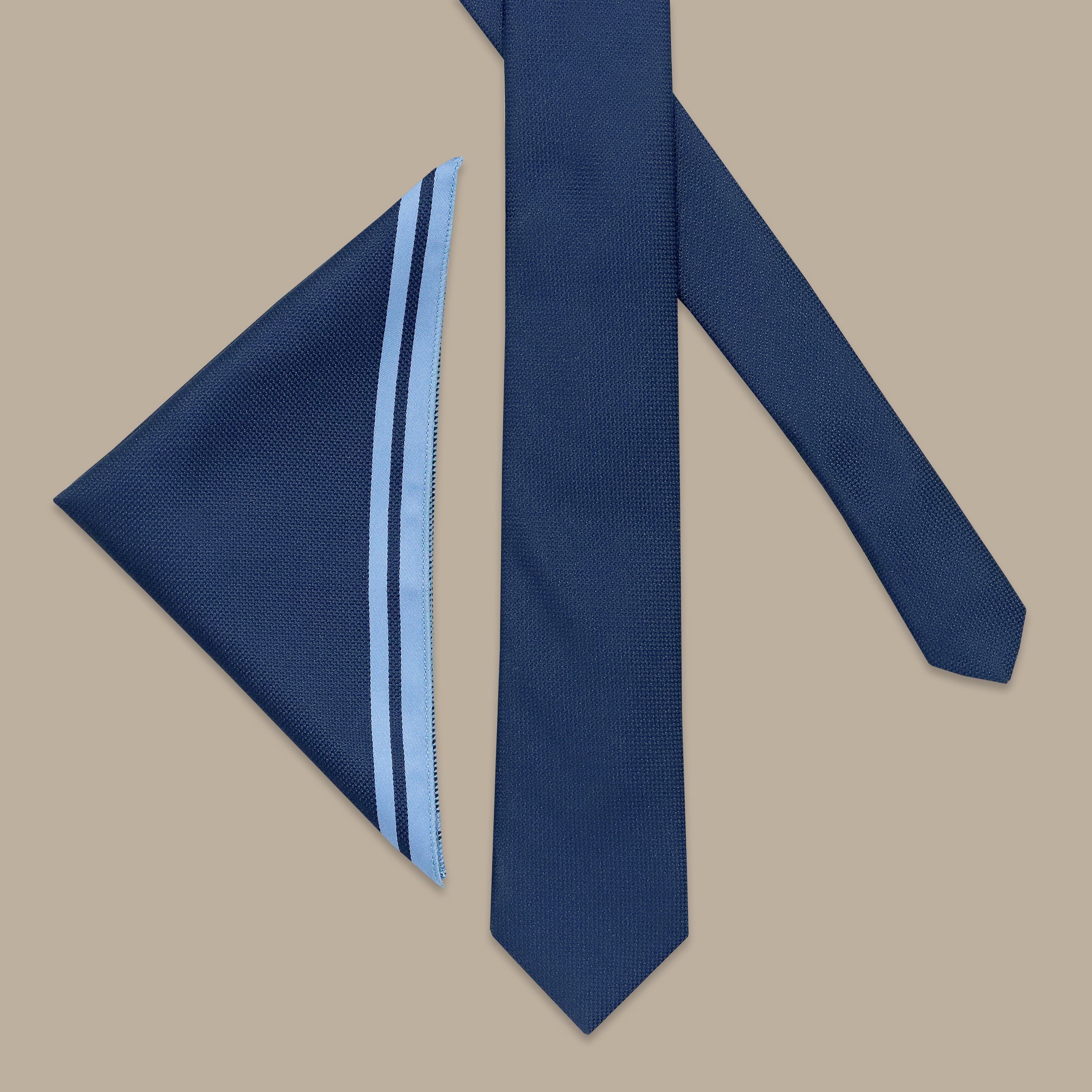 Navy Solid Structure Tie Set