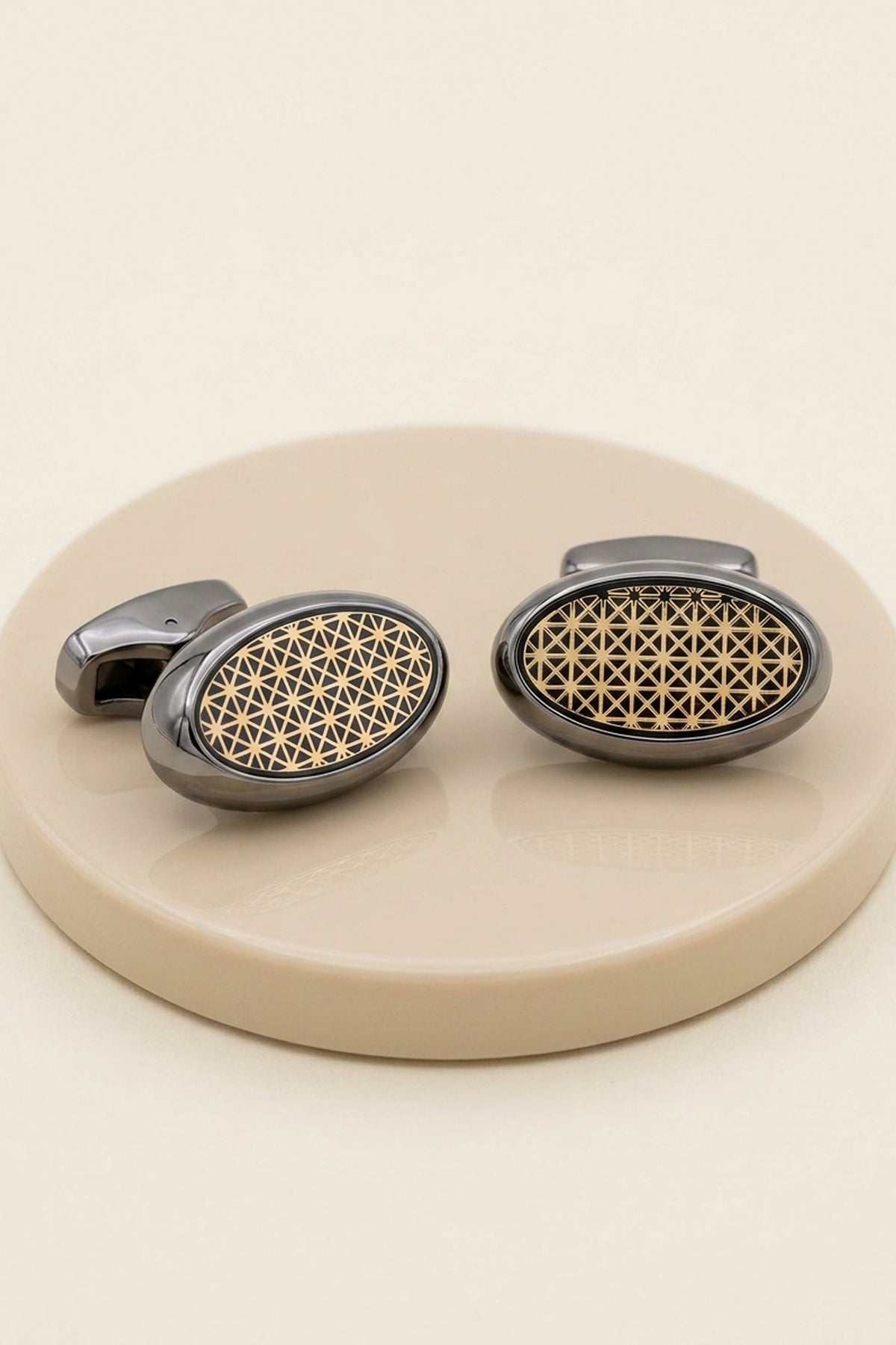 Dark Grey Net Oval Cufflinks