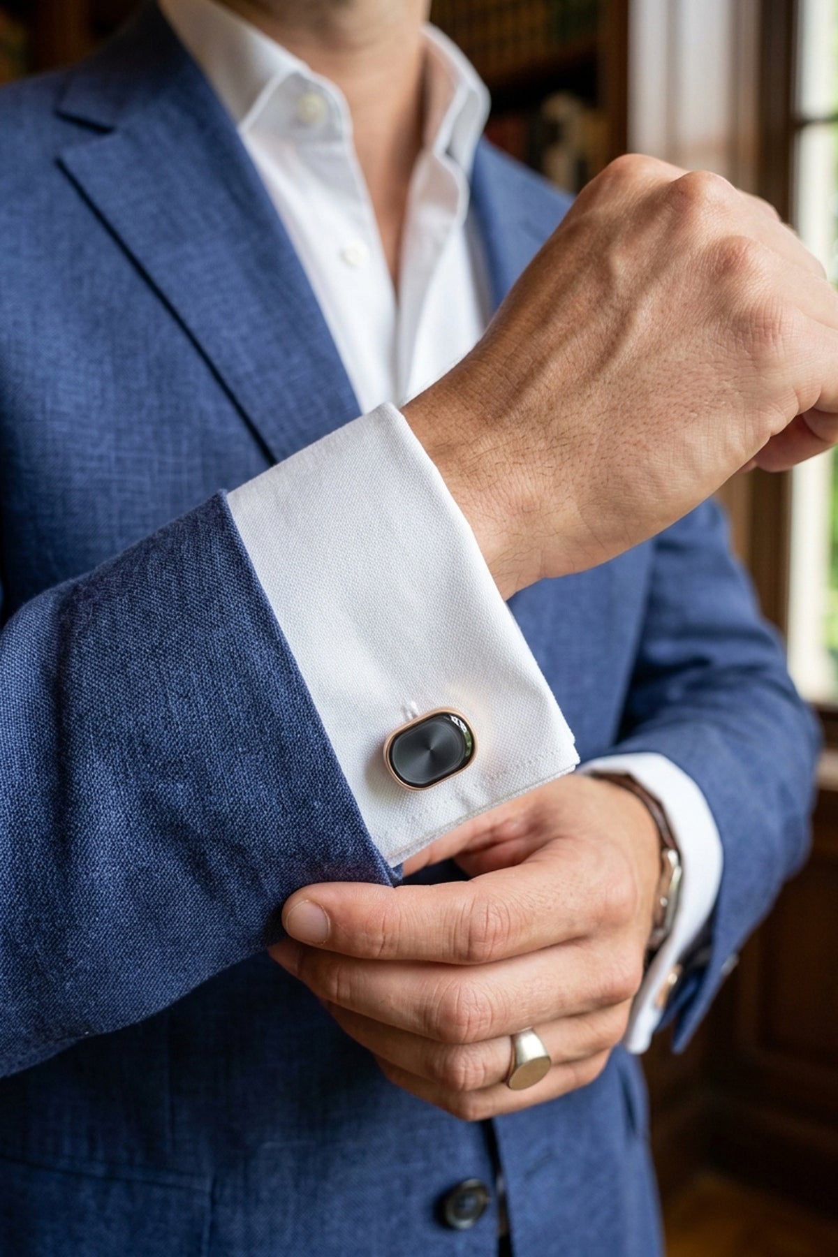 Blue Wide Oval Cufflinks in Gold