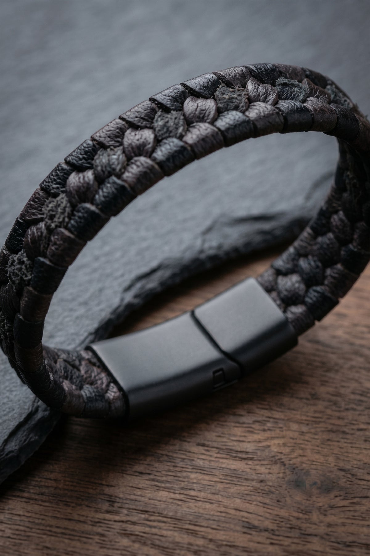 Brown Leather Single-Layer Bracelet