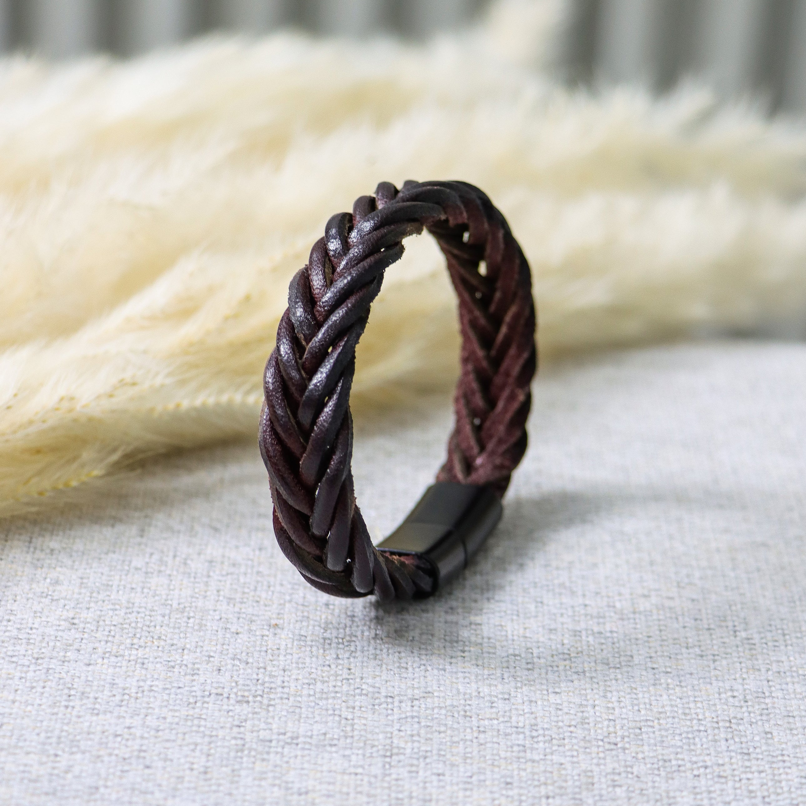Leather Bracelet One Layer – Burgundy