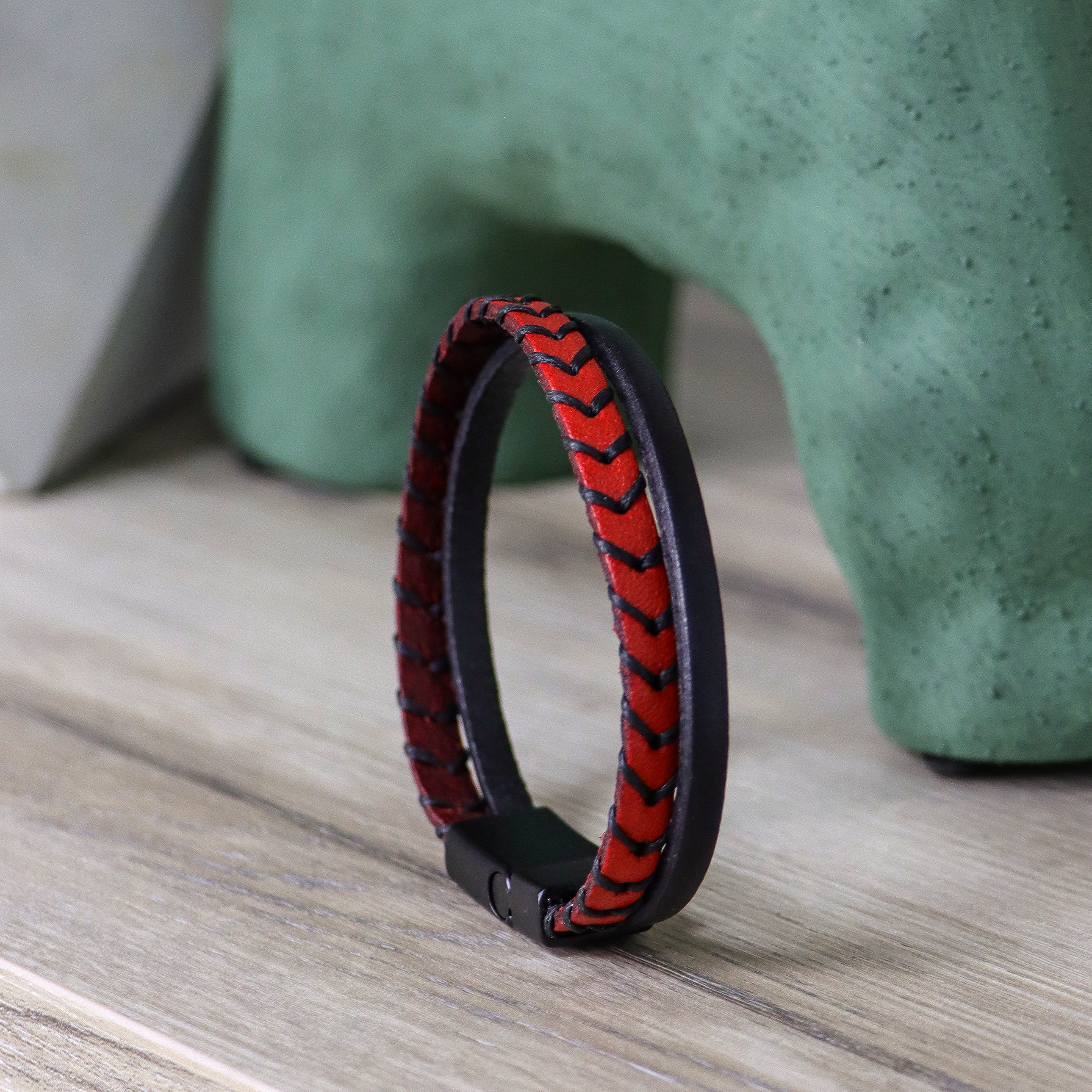 2-Layer Leather Bracelet Red