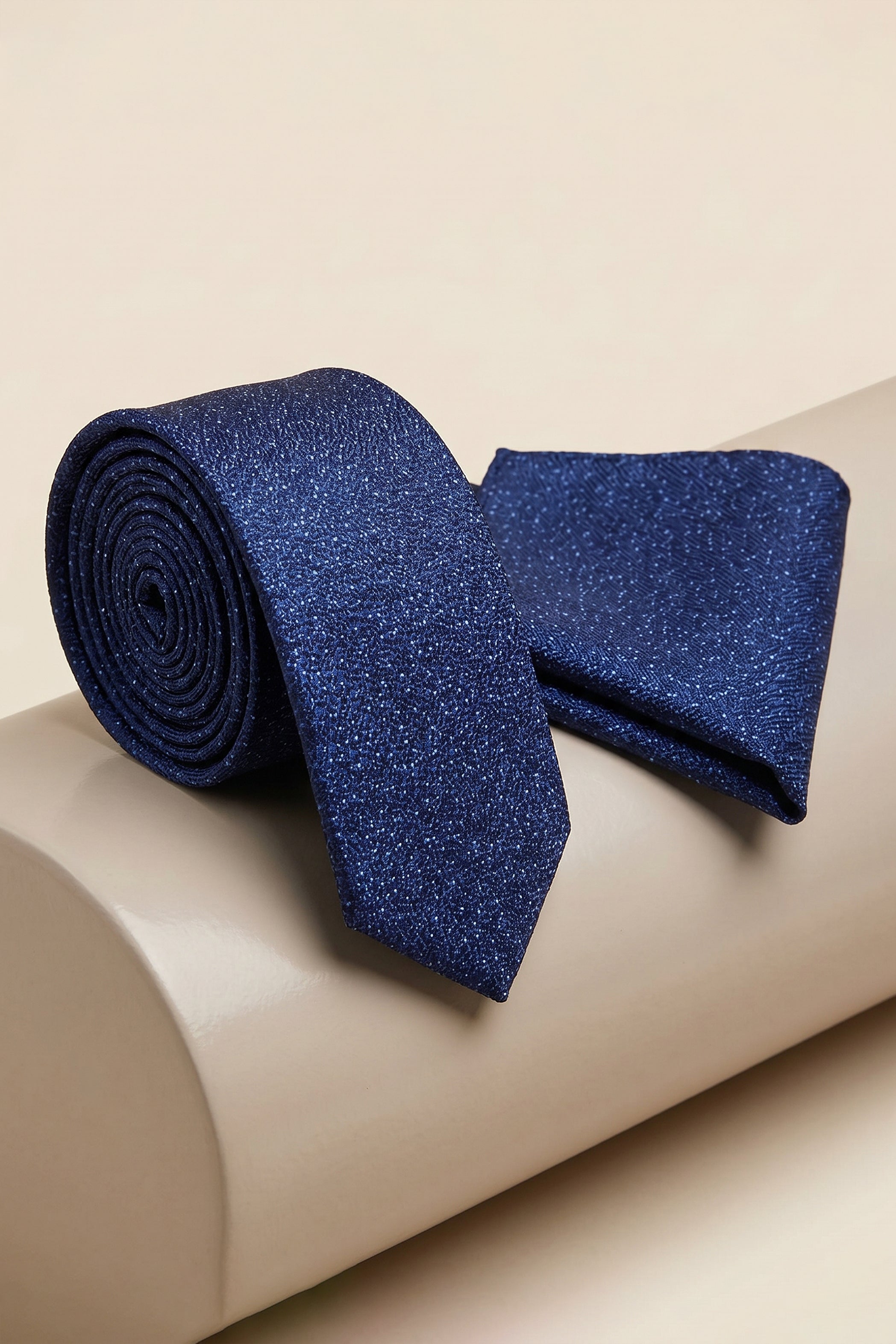 Navy Slim Tie with Light Blue Mons Pattern – 2-Piece Set