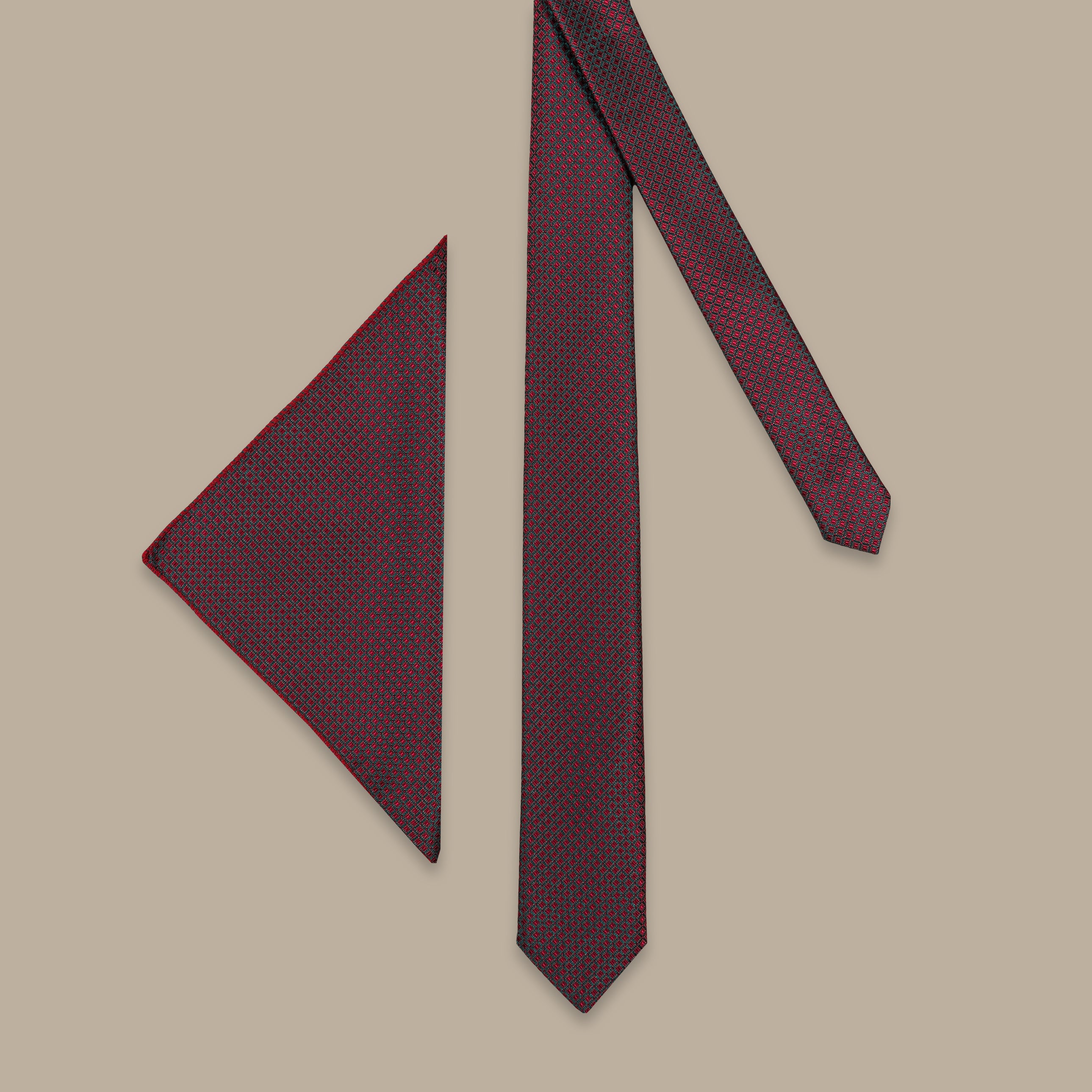 Burgundy Slim Tie with Green Losange Mid-Circle Pattern – 2-Piece Set
