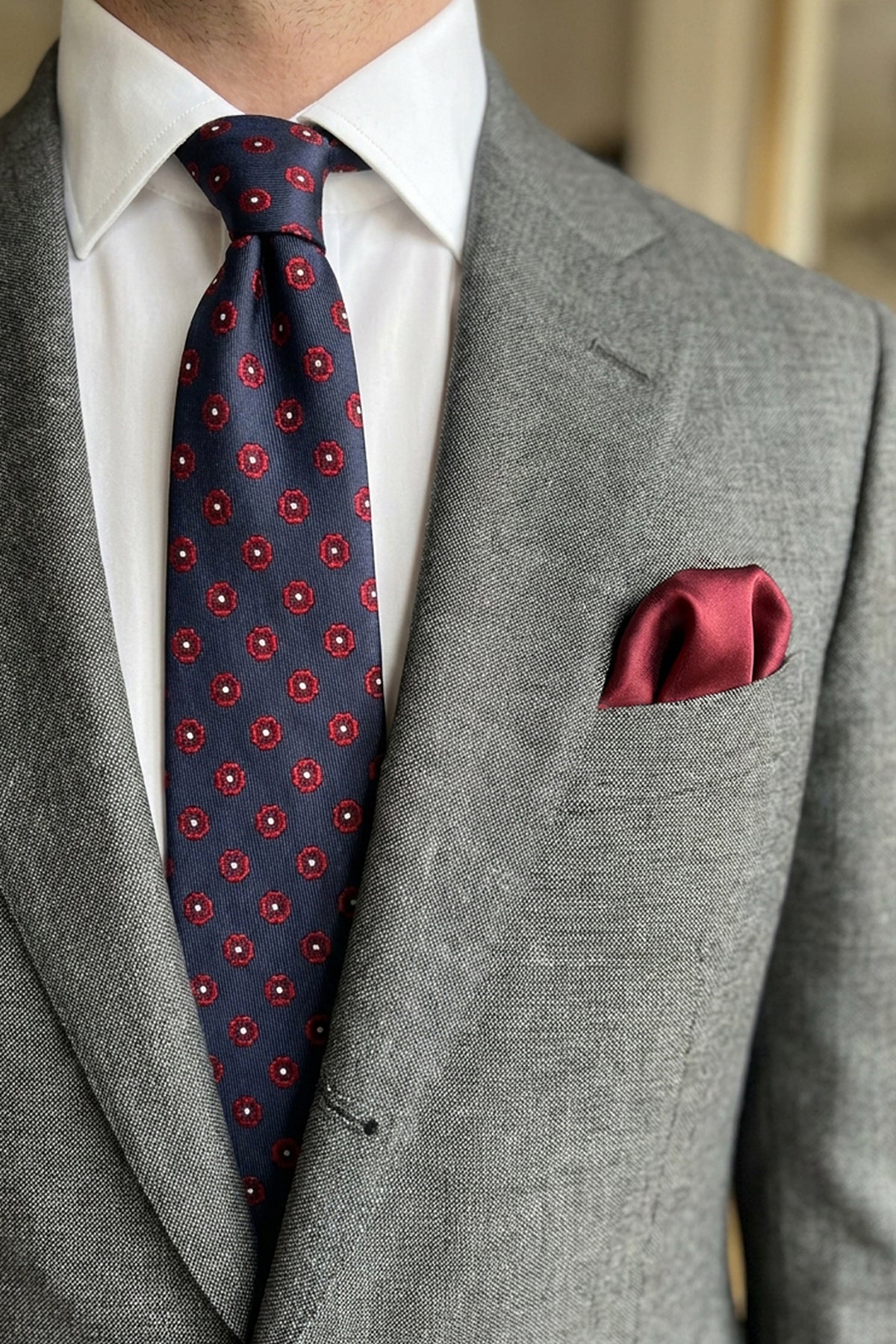 Crimson Bloom: Navy Printed Tie