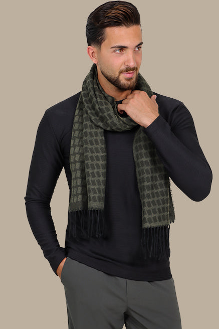 Black Beauty: Ribbed Round Neck Structured Sweater
