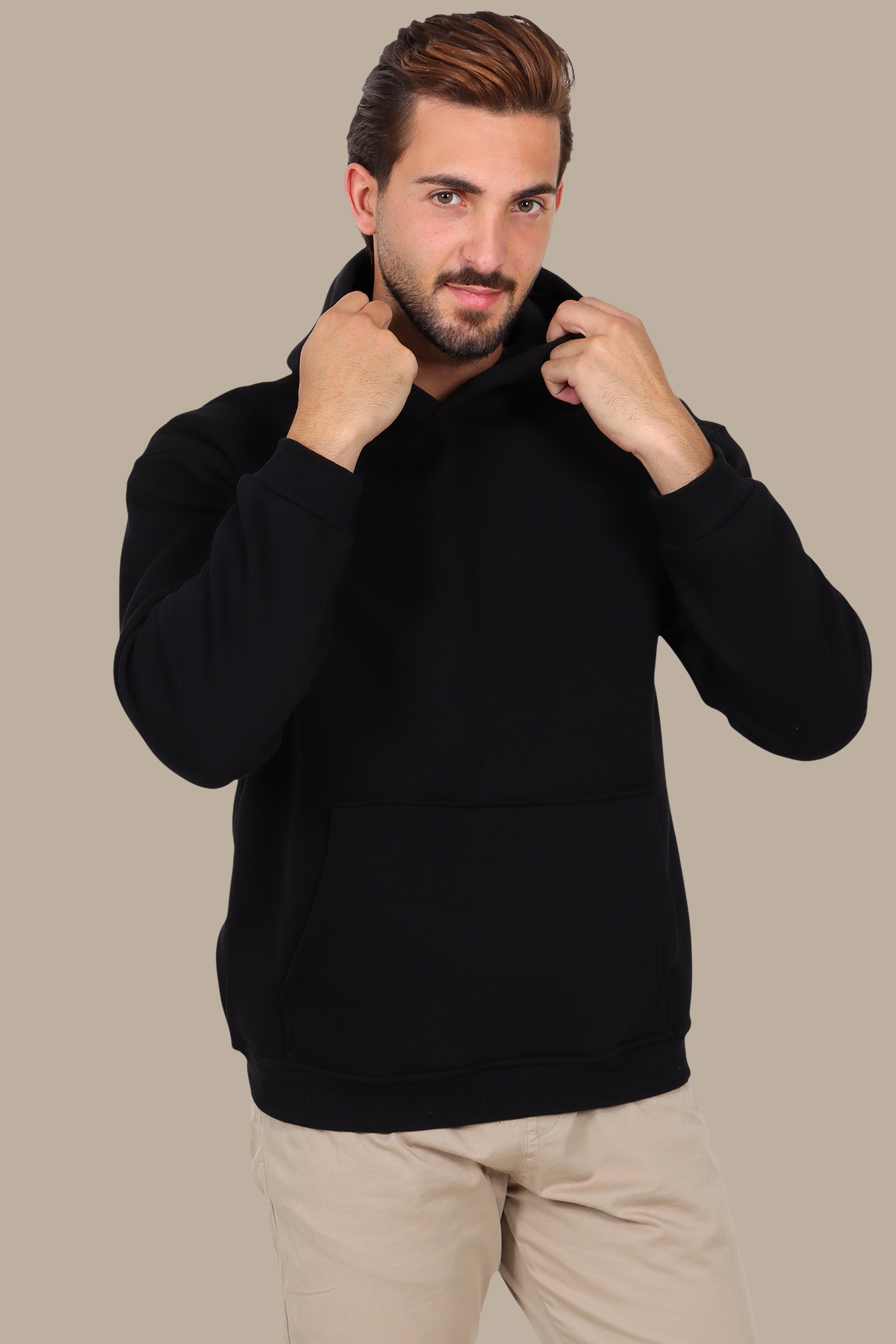 Minimal Comfort: Oversized Basic Hoodie Black