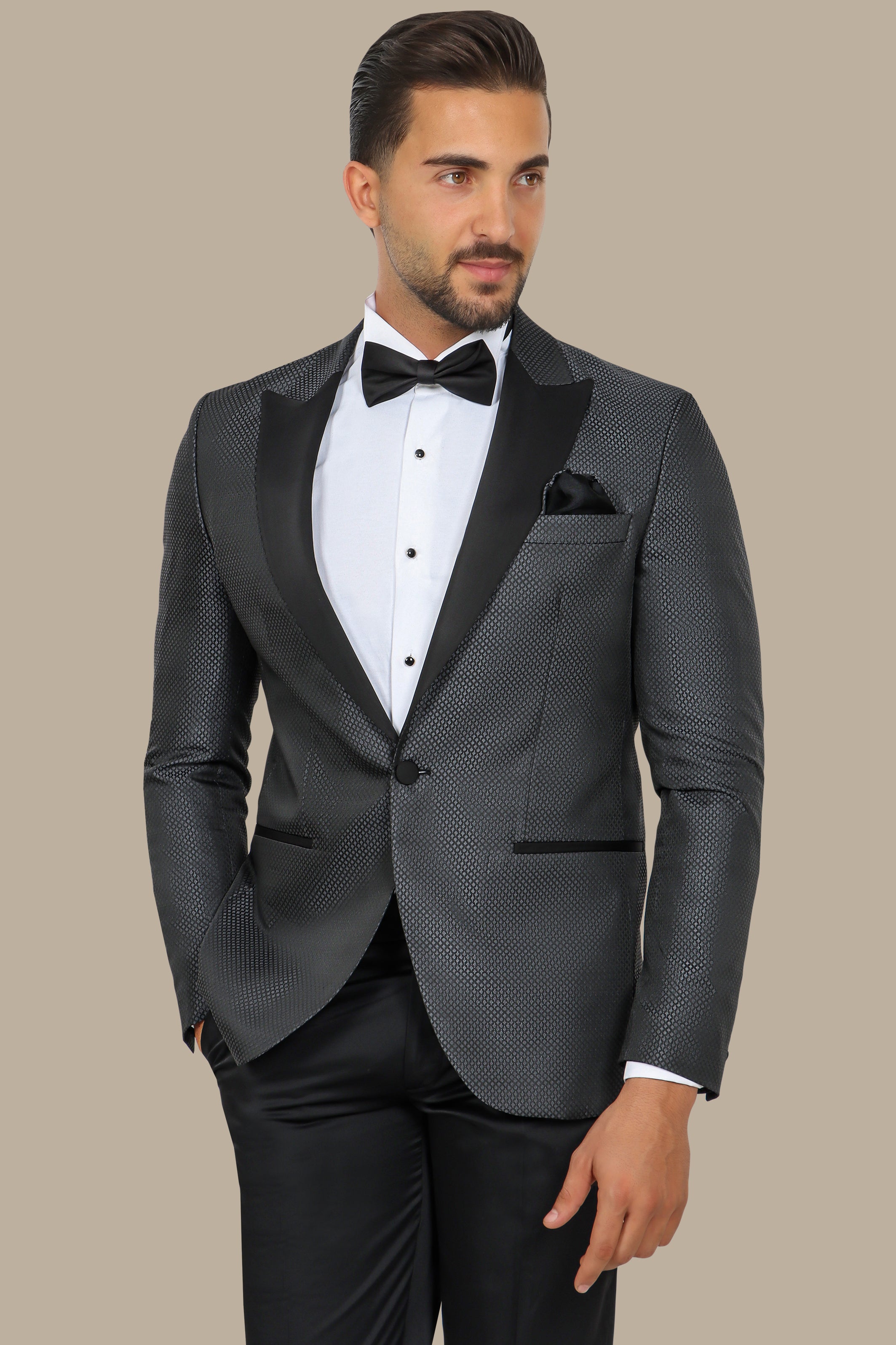 Dark Grey Tuxedo with Small Lozenge Pattern and Peak Lapel – 3-Piece Set