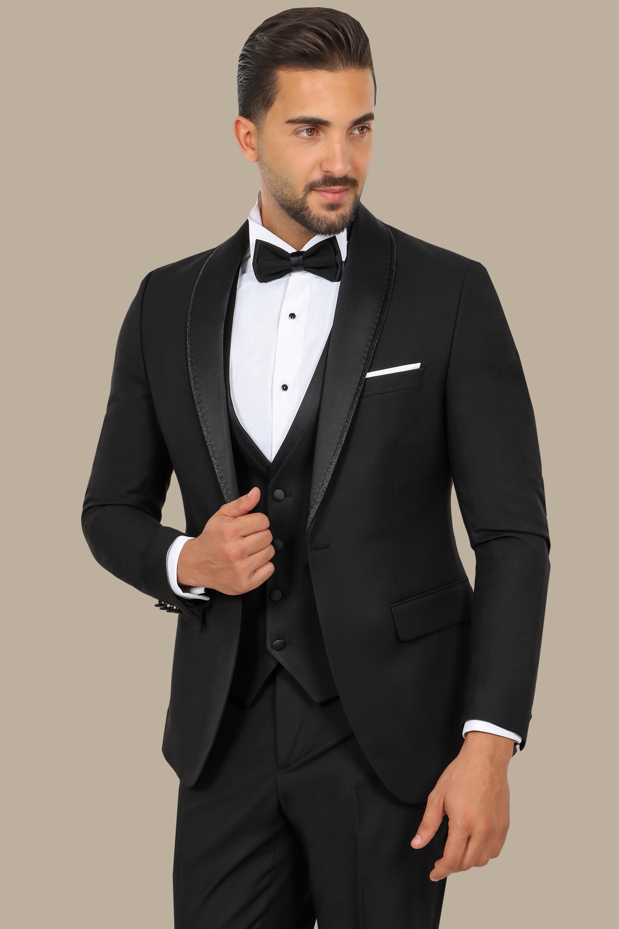 Black Tuxedo with Structured Double-Layer Shawl Collar – 4-Piece Set