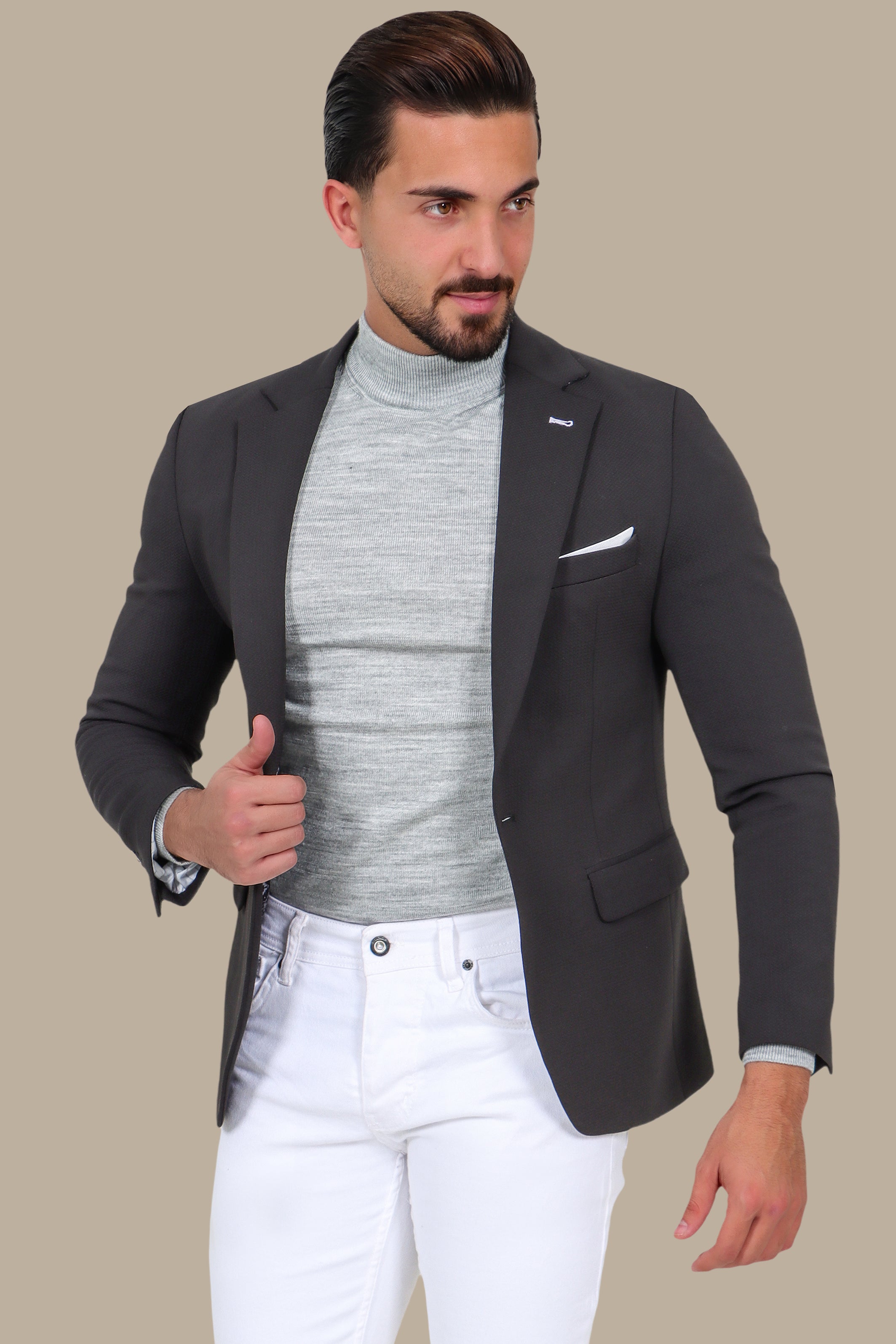 Timeless Elegance: Black Structured Notch Lapel Blazer