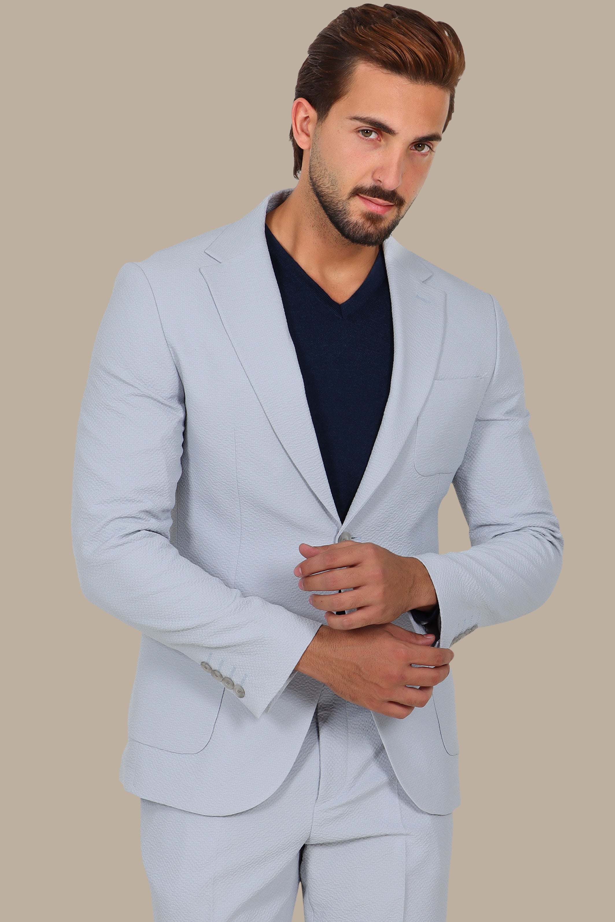Light Grey Travel Suit with Notch Lapel – 2 Pieces