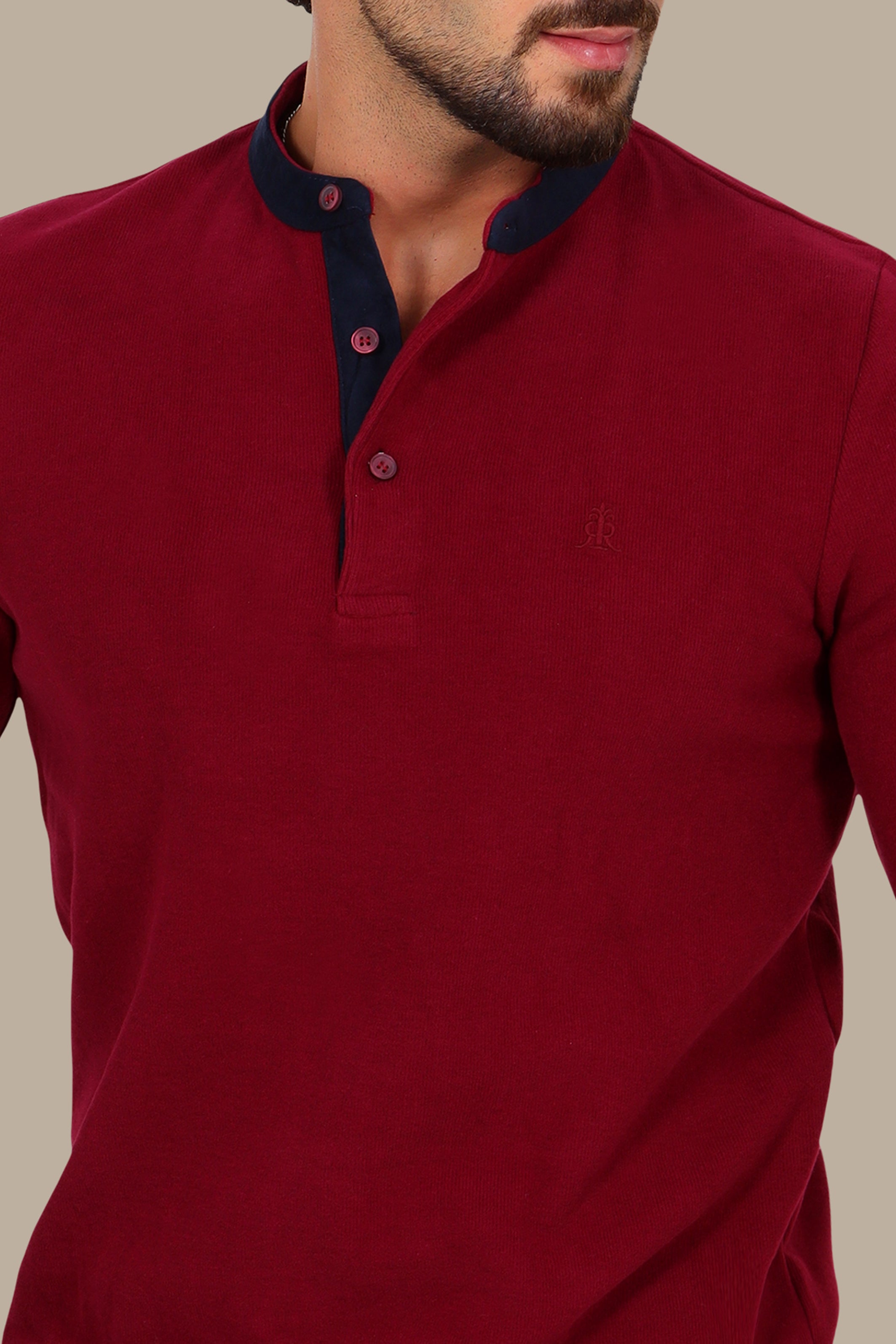 Long-Sleeve Mao Collar Velvet Polo with Brim in Burgundy