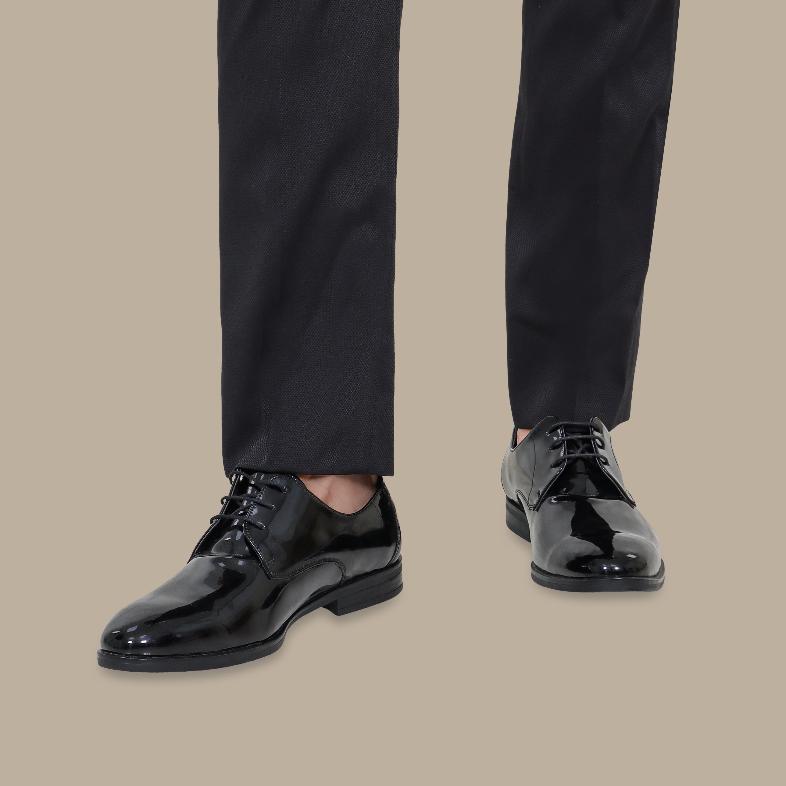 Tuxedo Shoes – Classic Shiny Finish