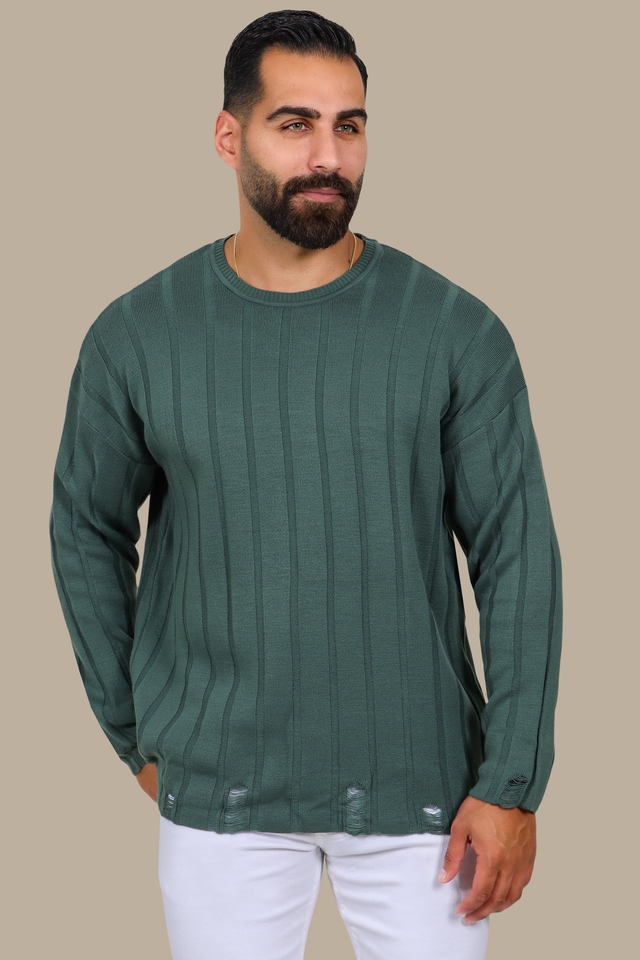 Round-Neck Wide Ribbed Destroyed Sweater in Green