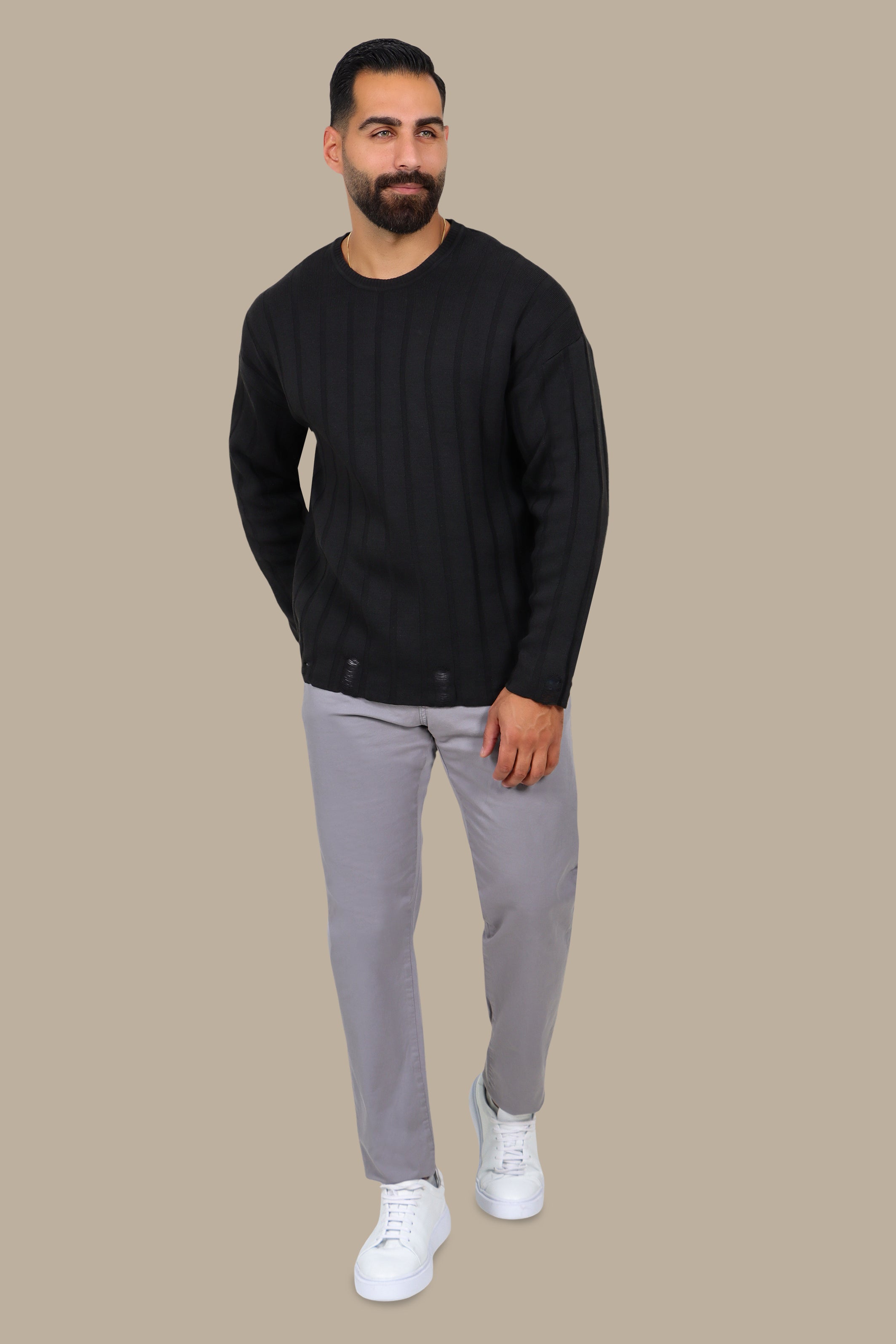 Round-Neck Wide Ribbed Destroyed Sweater in Black