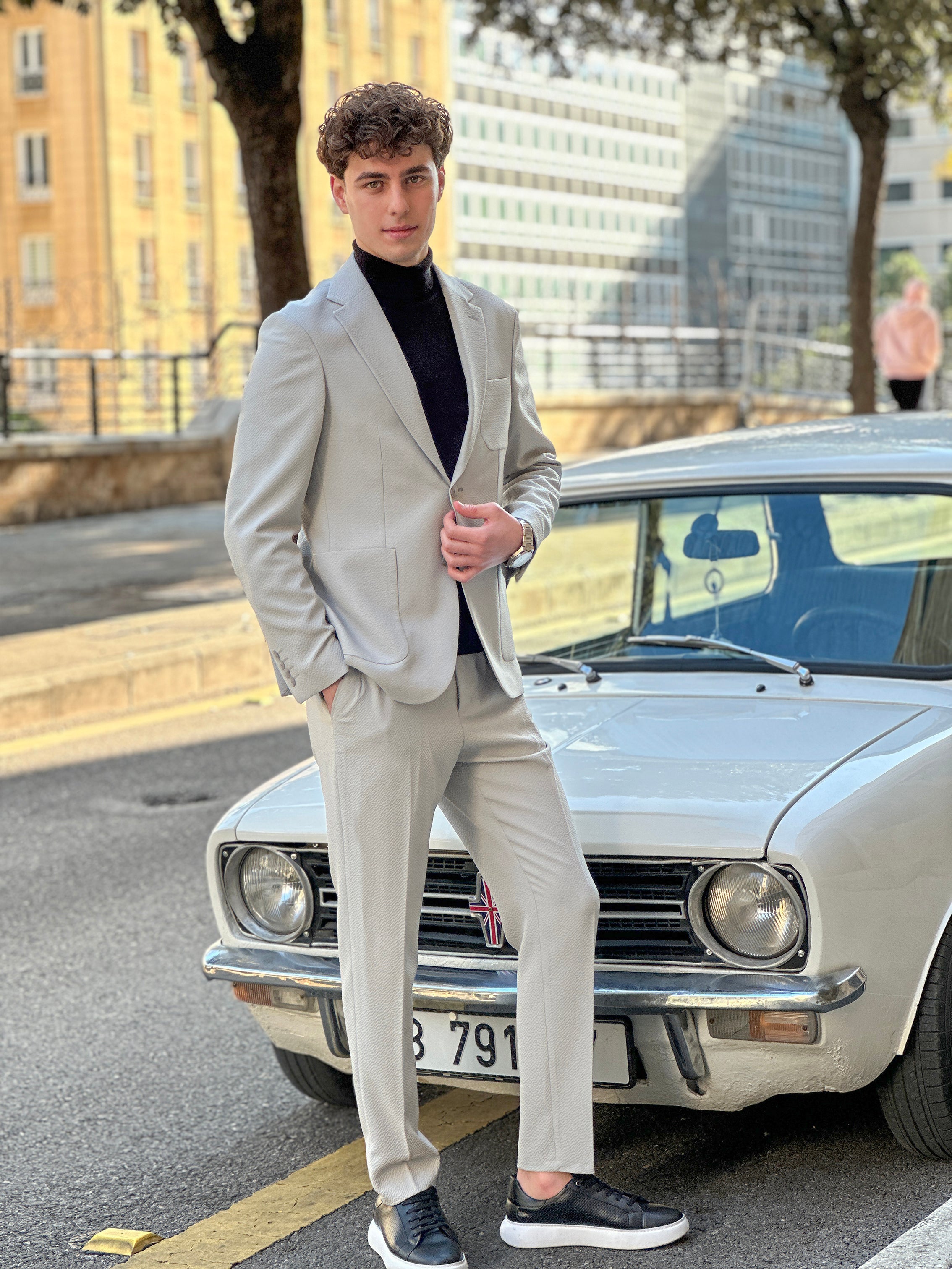 Light Olive Notch Lapel Travel Suit – 2-Piece