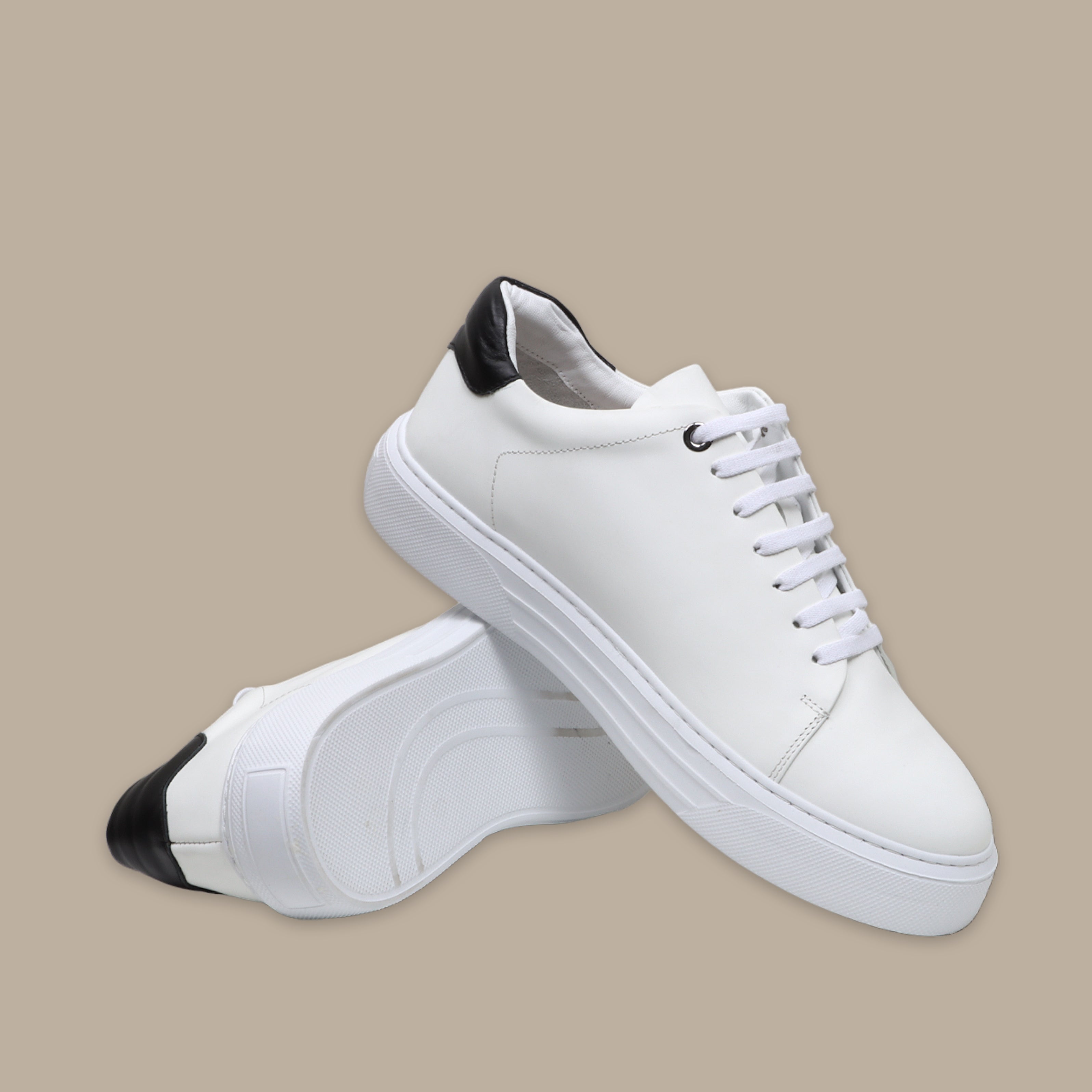 White Alexander Basic Sneakers