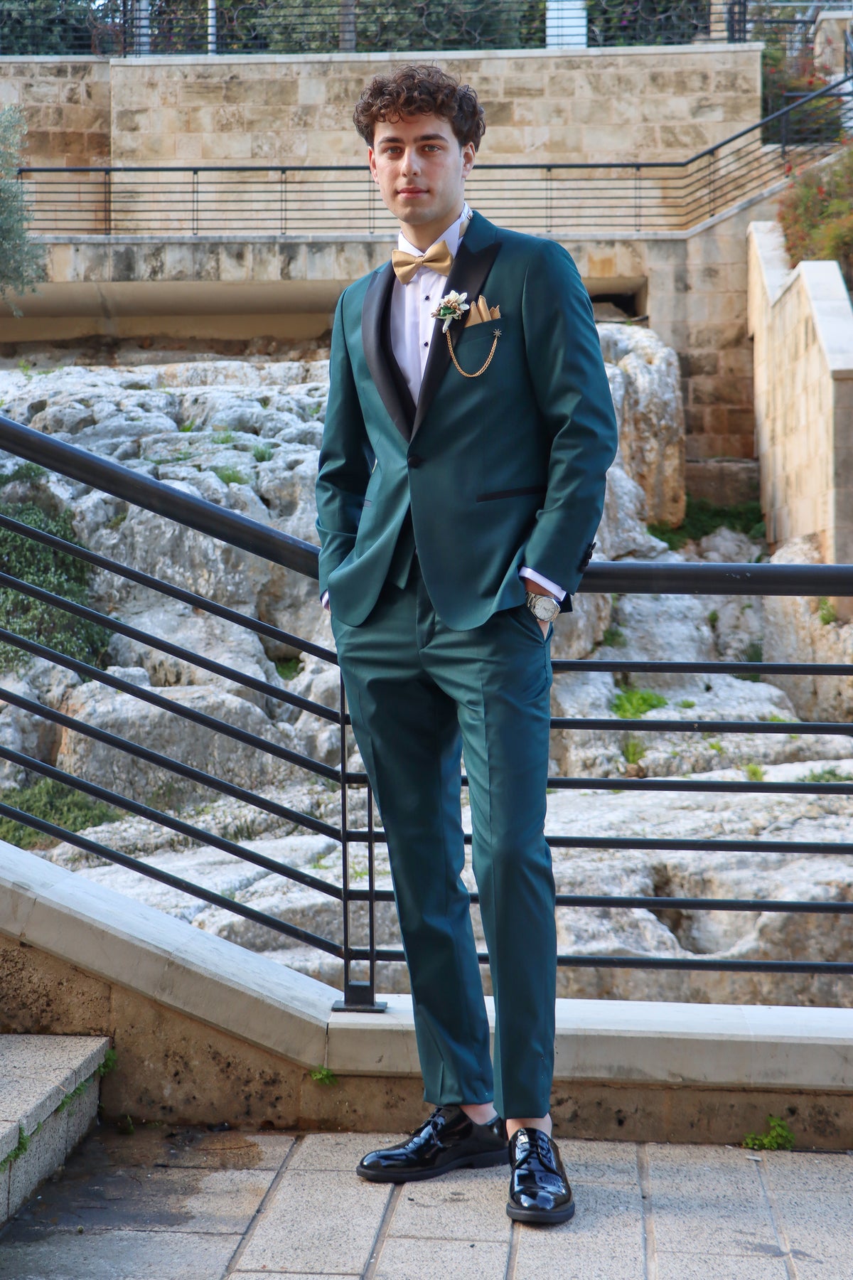 Dark Green Peak Lapel Tuxedo 4pcs