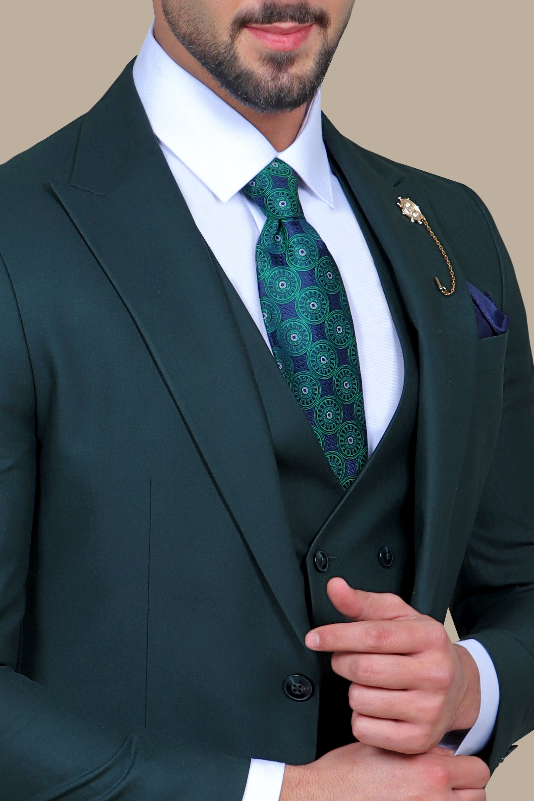 Emerald Elegance: The Peak Plain 3-Piece Green Suit