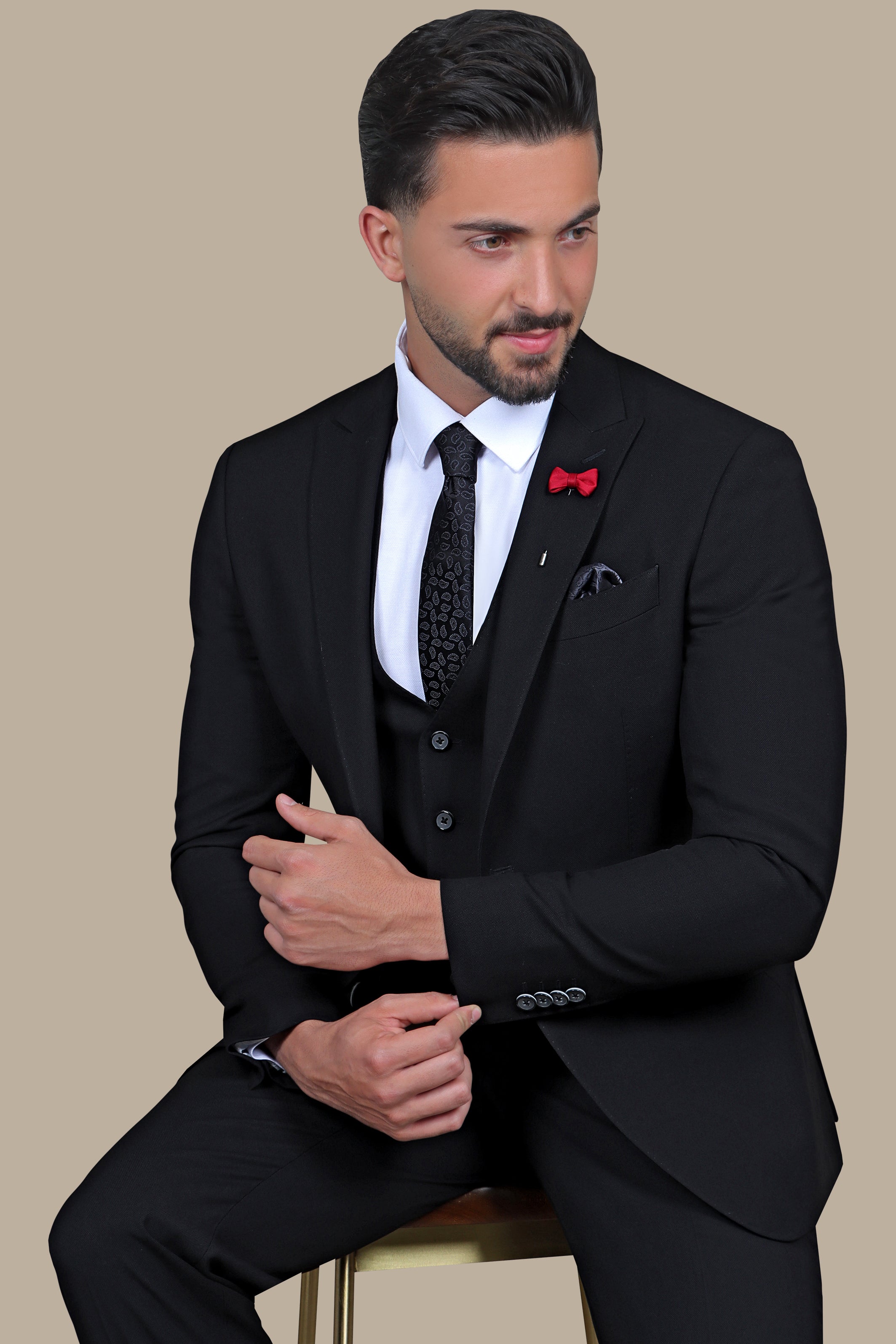 Black Slim Fit Suit with Peak Lapel and Flap Pockets