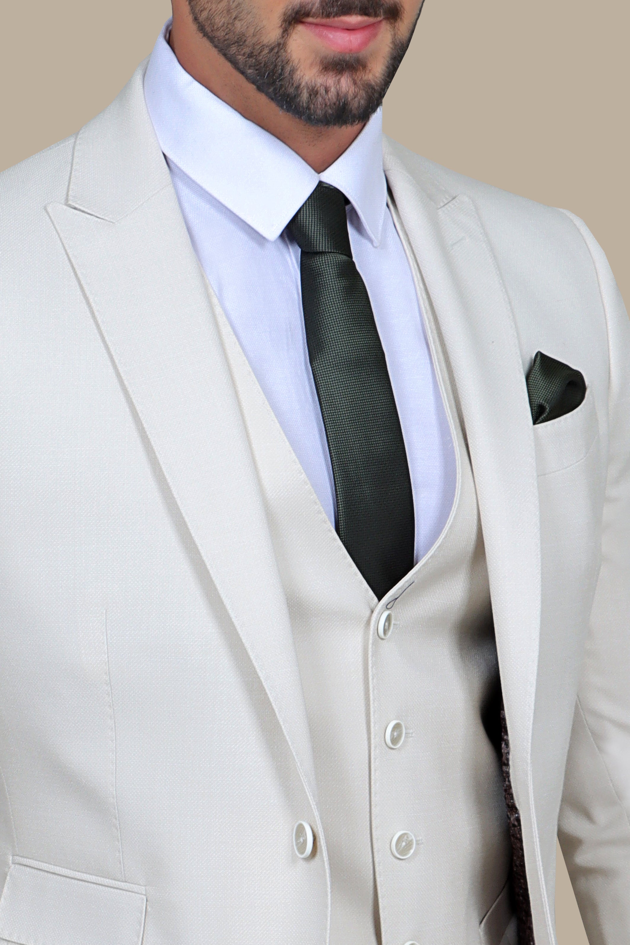 Light Beige Slim Fit Suit with Peak Lapel and Flap Pockets