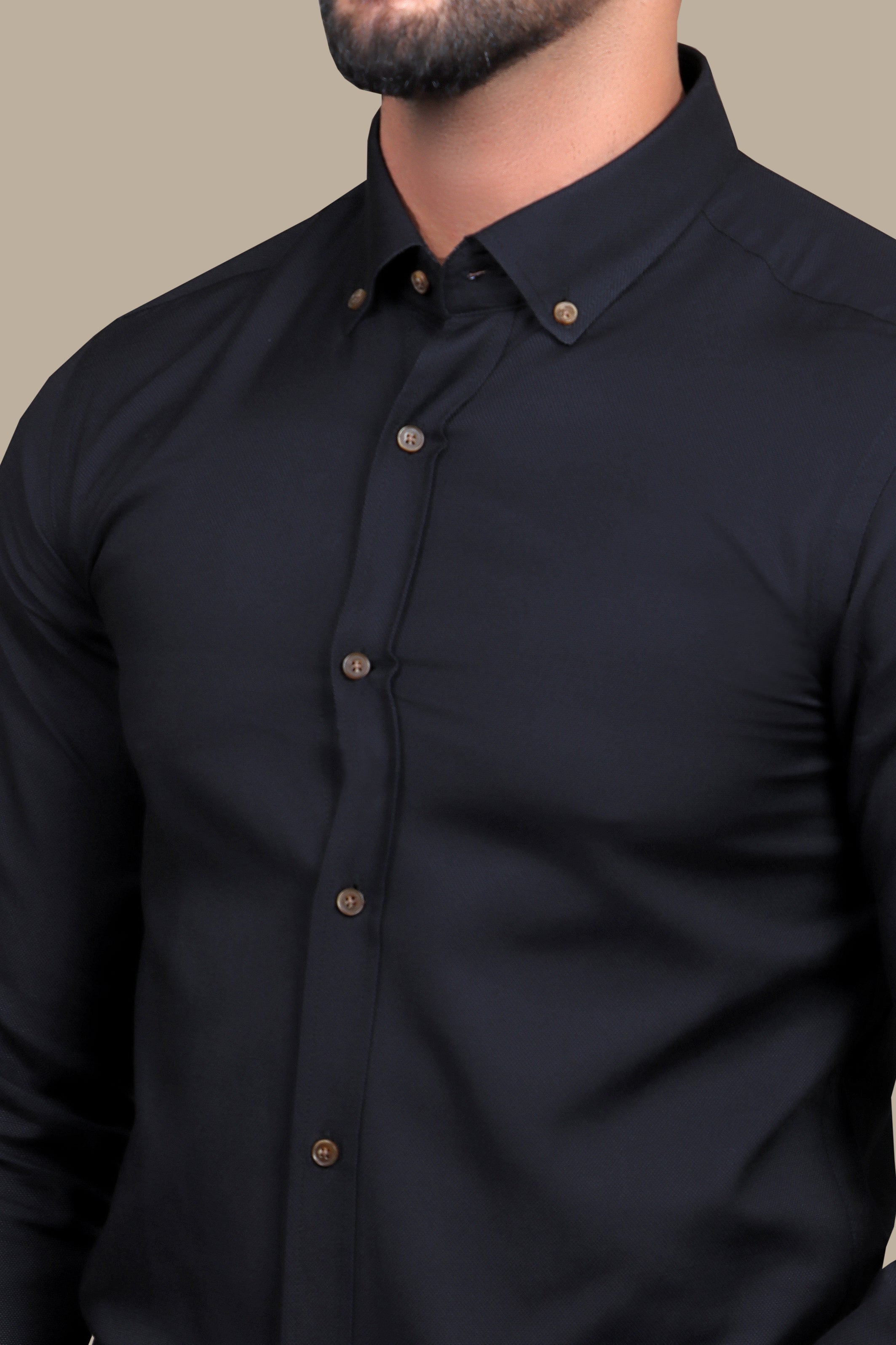 Black Elegance: Oxford Casual Sophistication