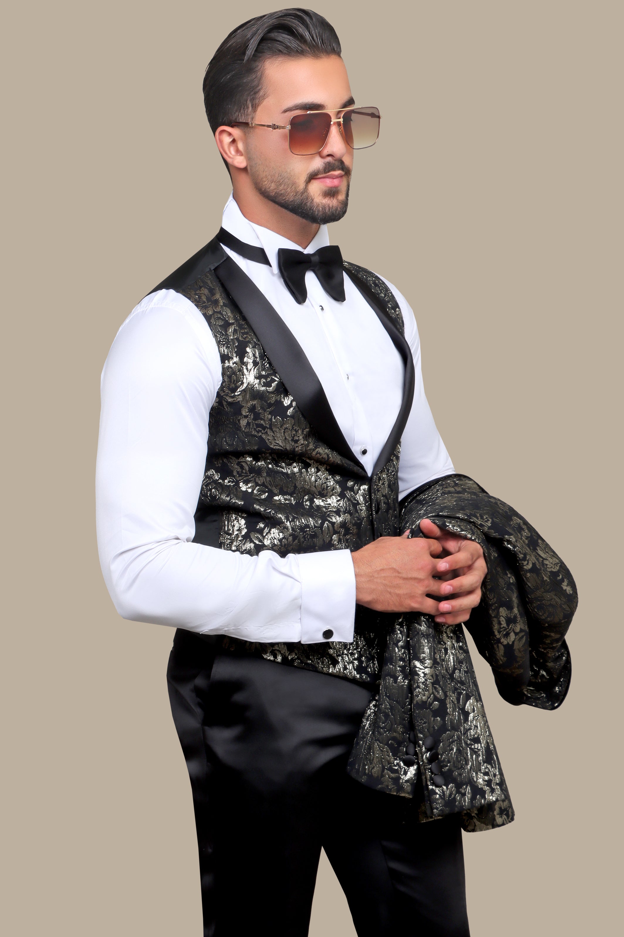 4 Pieces Gold Jacquard Tuxedo with Wide Col Chale