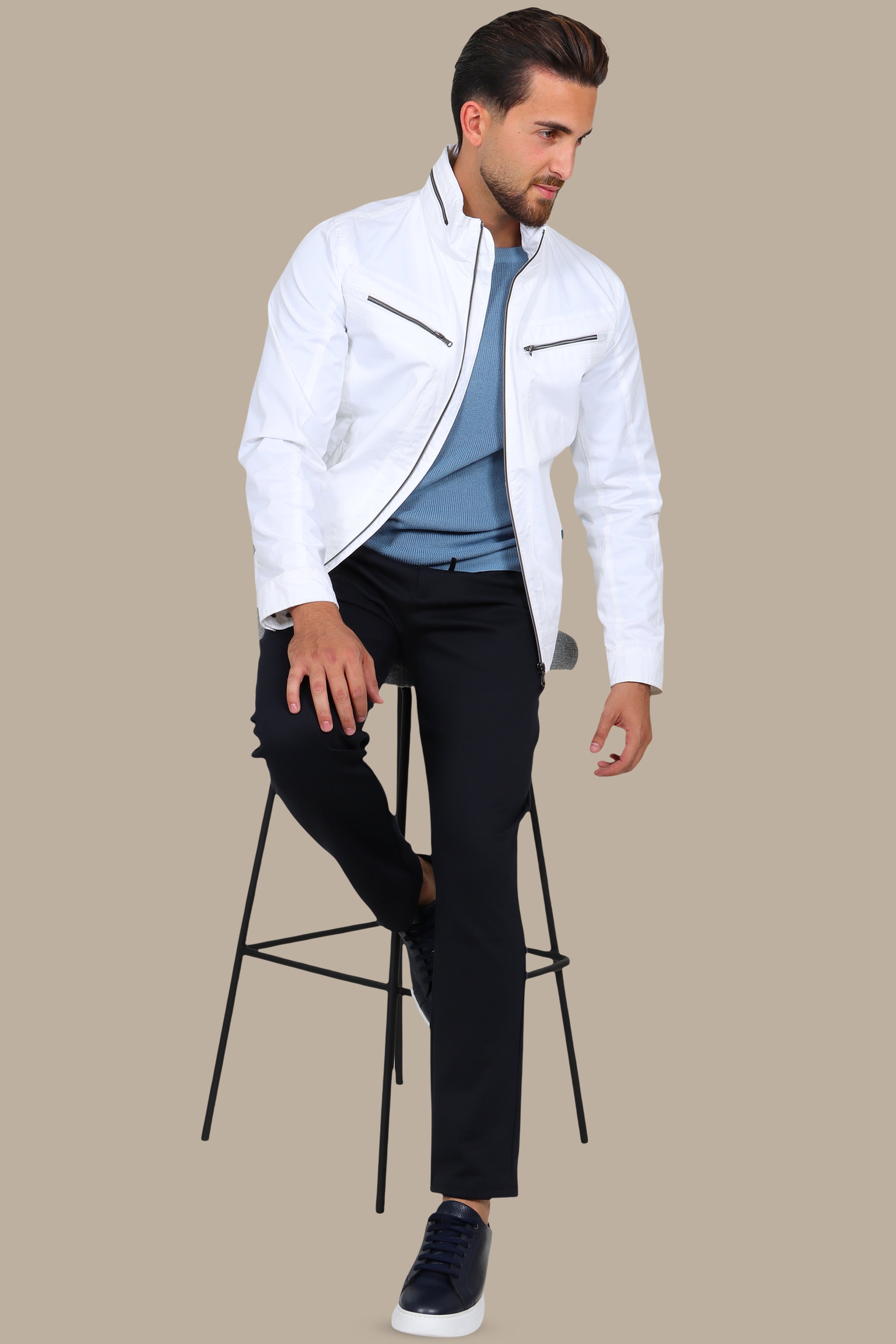 Dual-Zipper White Comfort Jacket: Versatile Style Meets Ultimate Comfort