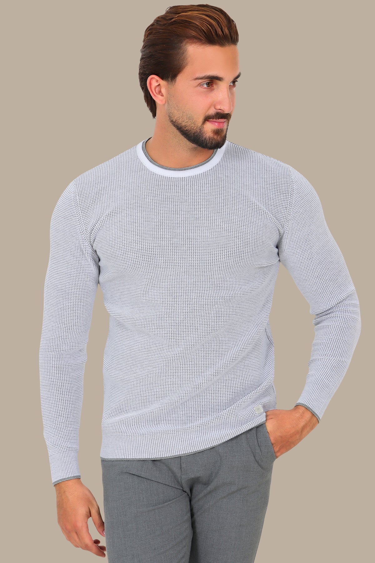 Light Grey Top with Structured Pattern and Double Collar