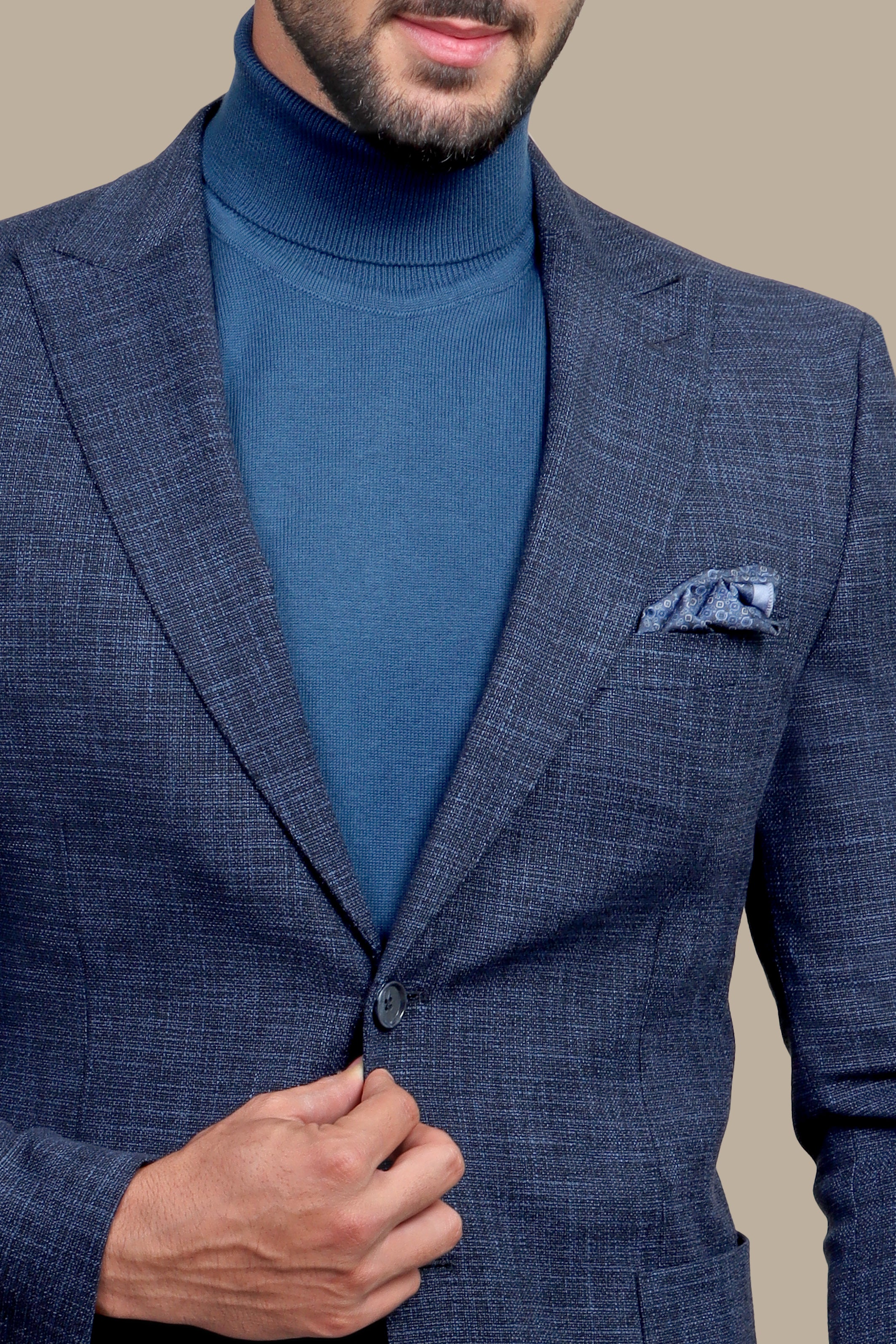 Navy Sophistication: Filafil Cotton Peak Blazer