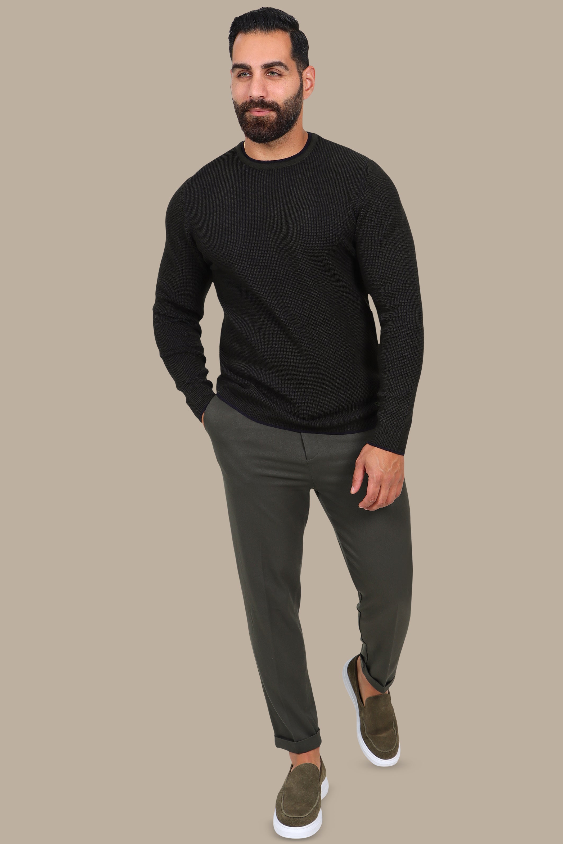 Chic Design: Dark Green Structured Patterned Top with Double Collar