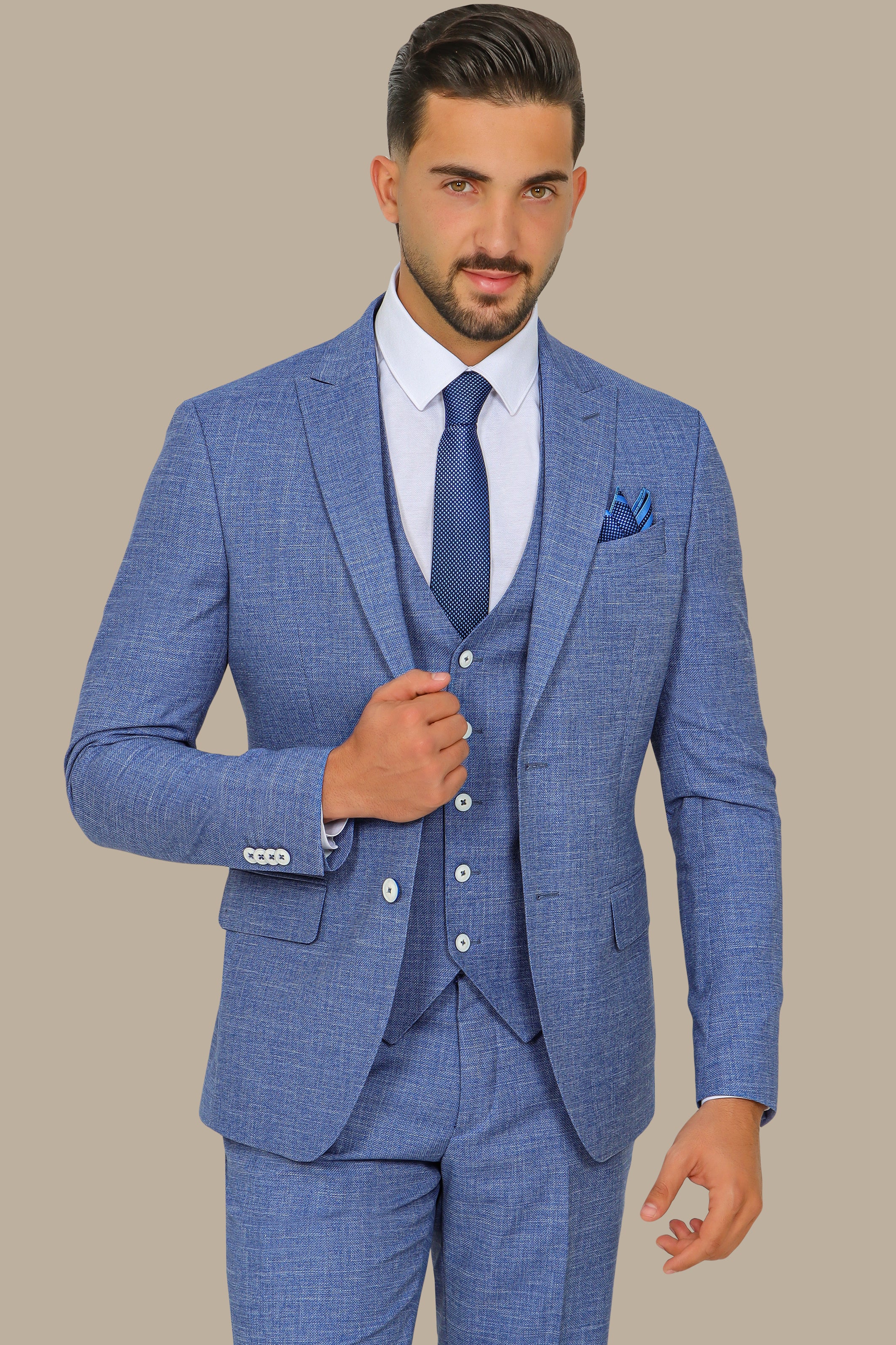 Blue 3-Piece Suit with Fila Fil Peak Lapel