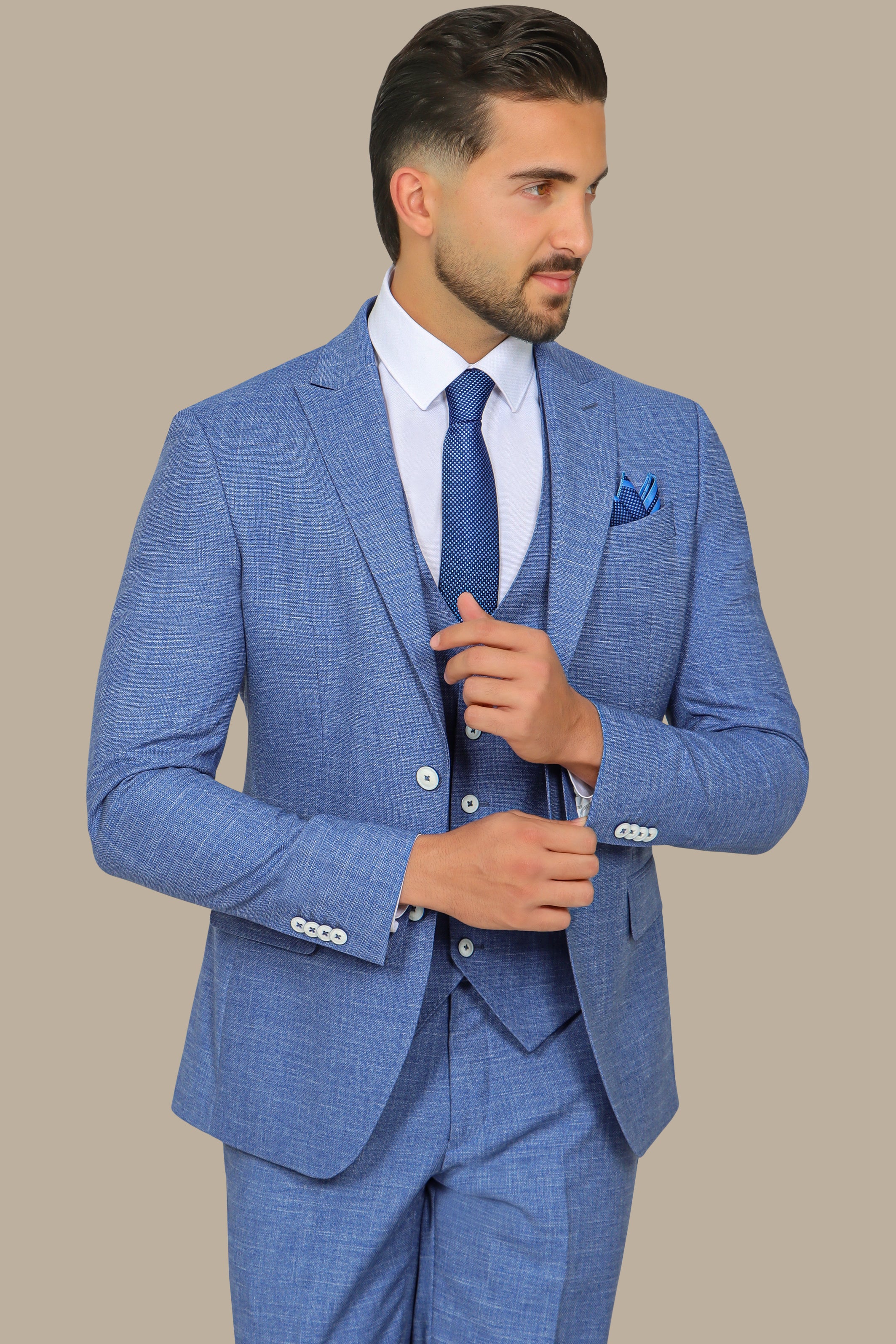 Blue 3-Piece Suit with Fila Fil Peak Lapel