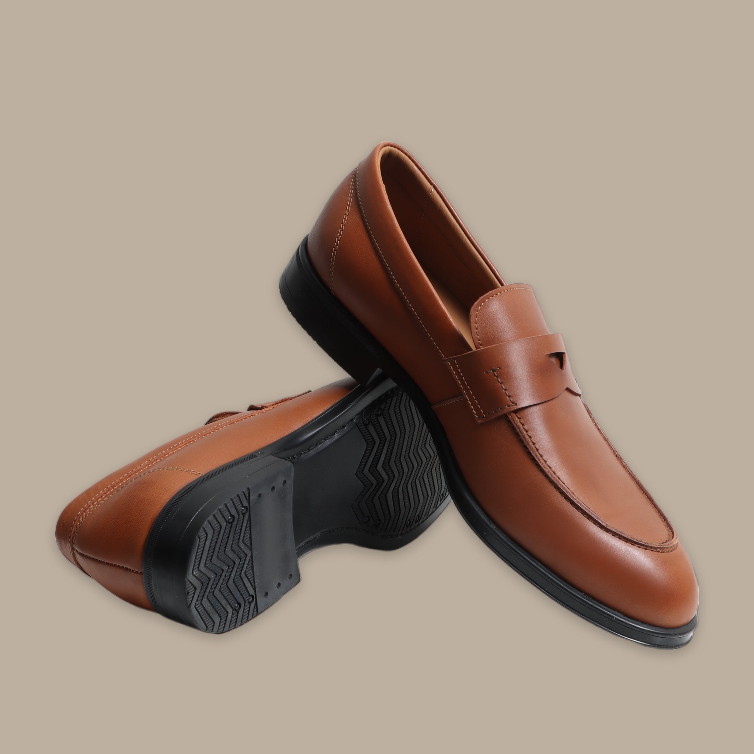 Effortless Elegance: Havan Slip-On Loafers