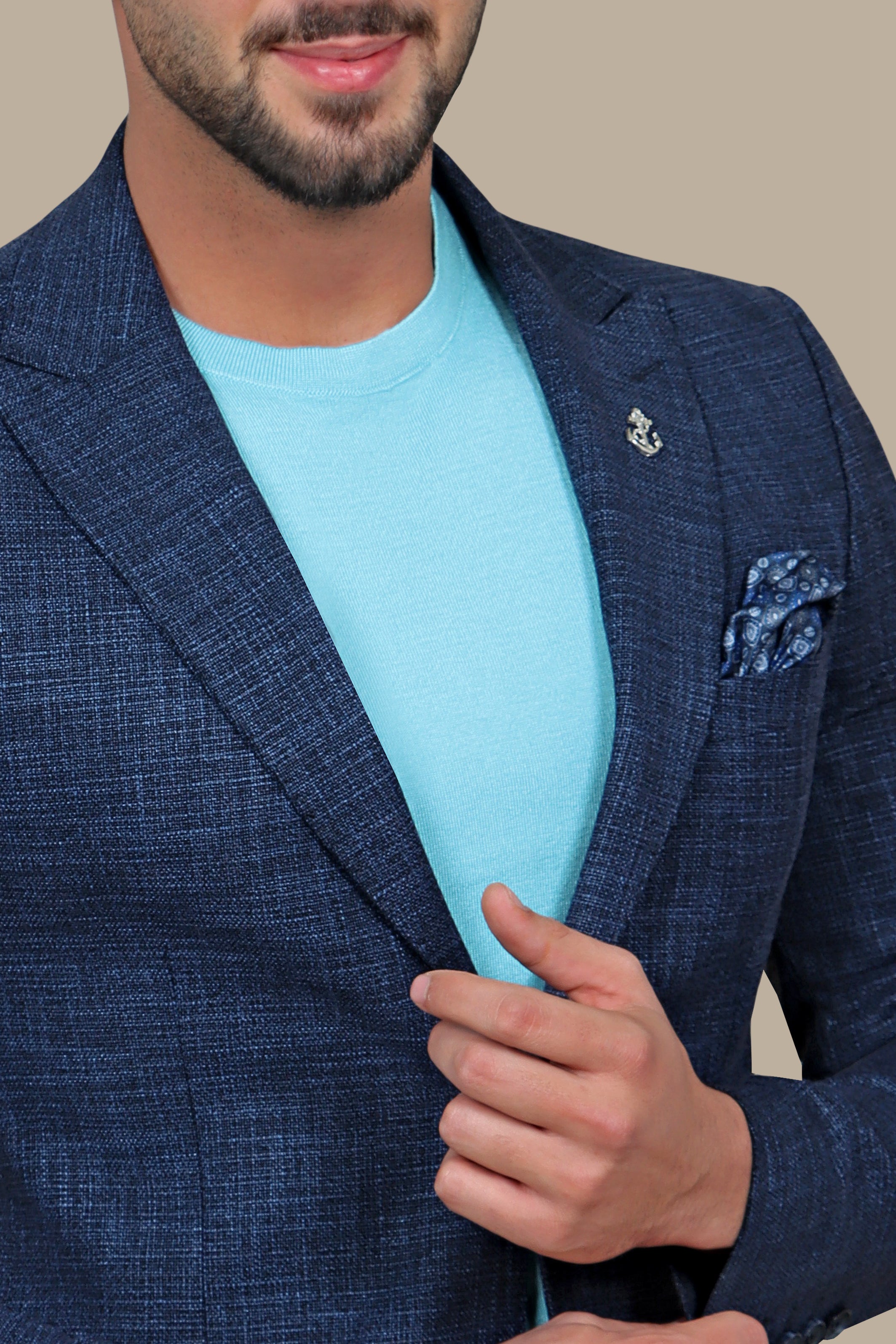 Navy Sophistication: Filafil Cotton Peak Blazer