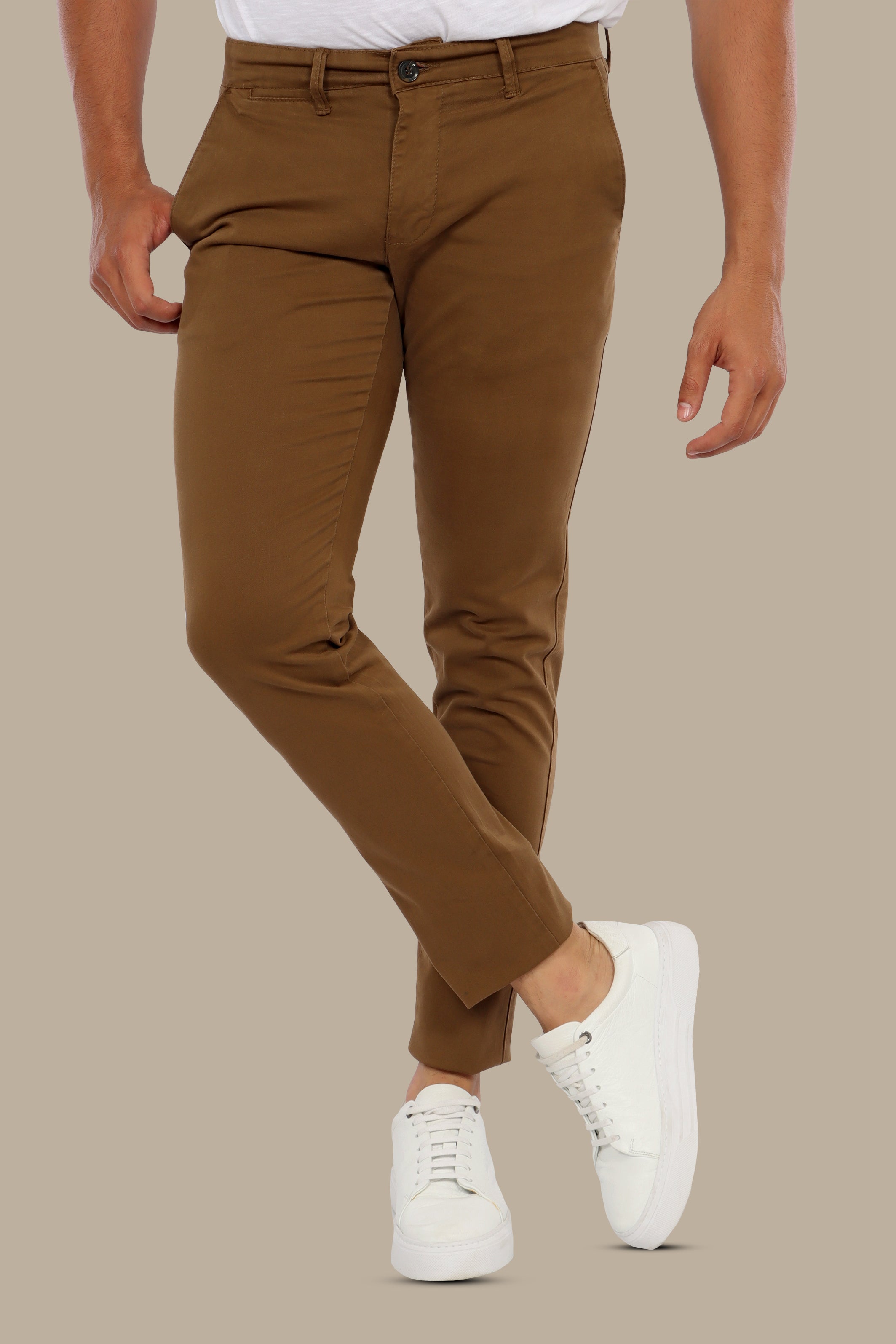 Espresso Elegance: Chino Slim Fit in Rich Brown