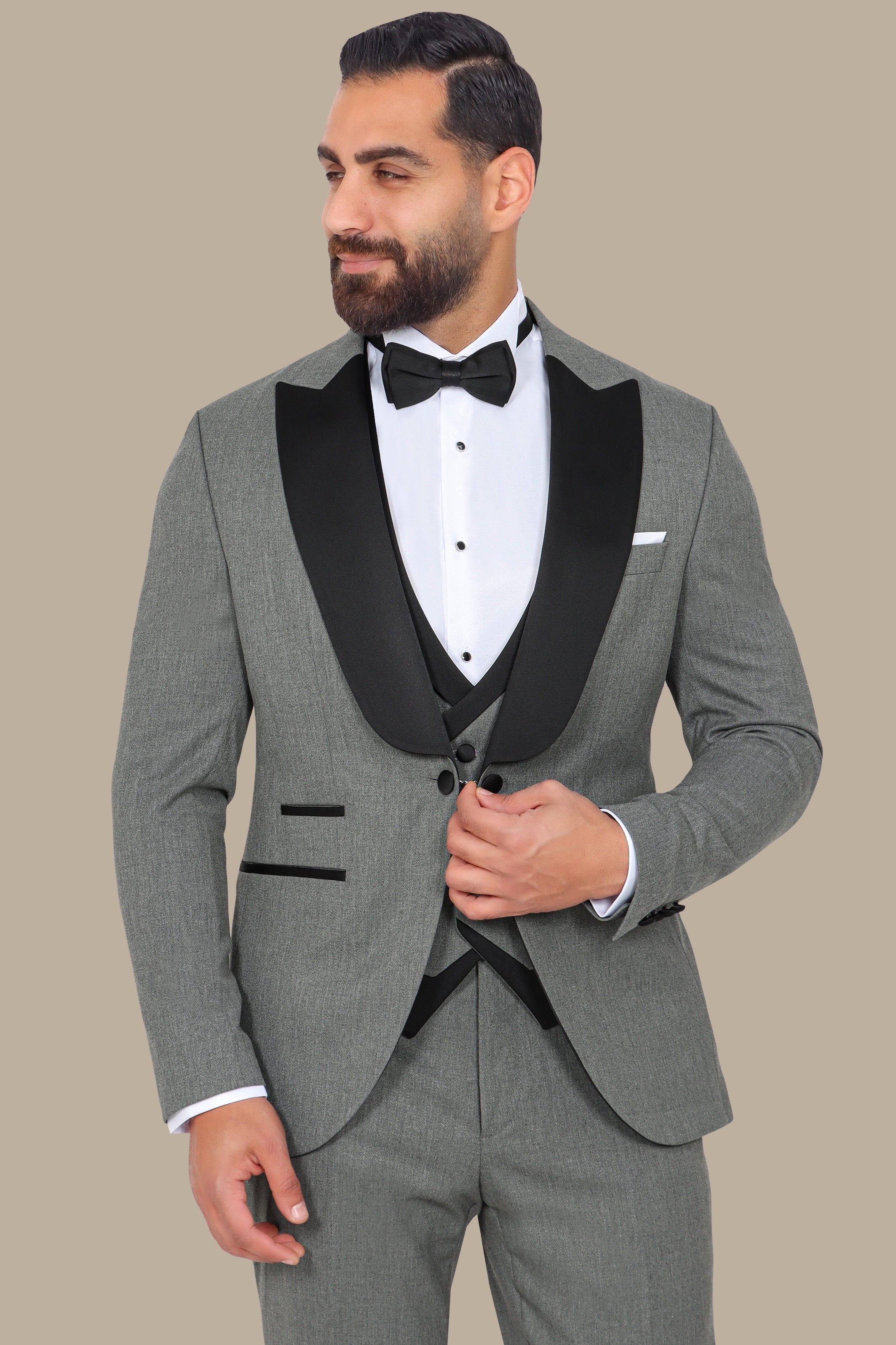 Grey Tuxedo: Peak Lapel, Structured Bord-à-Bord, 4-Piece