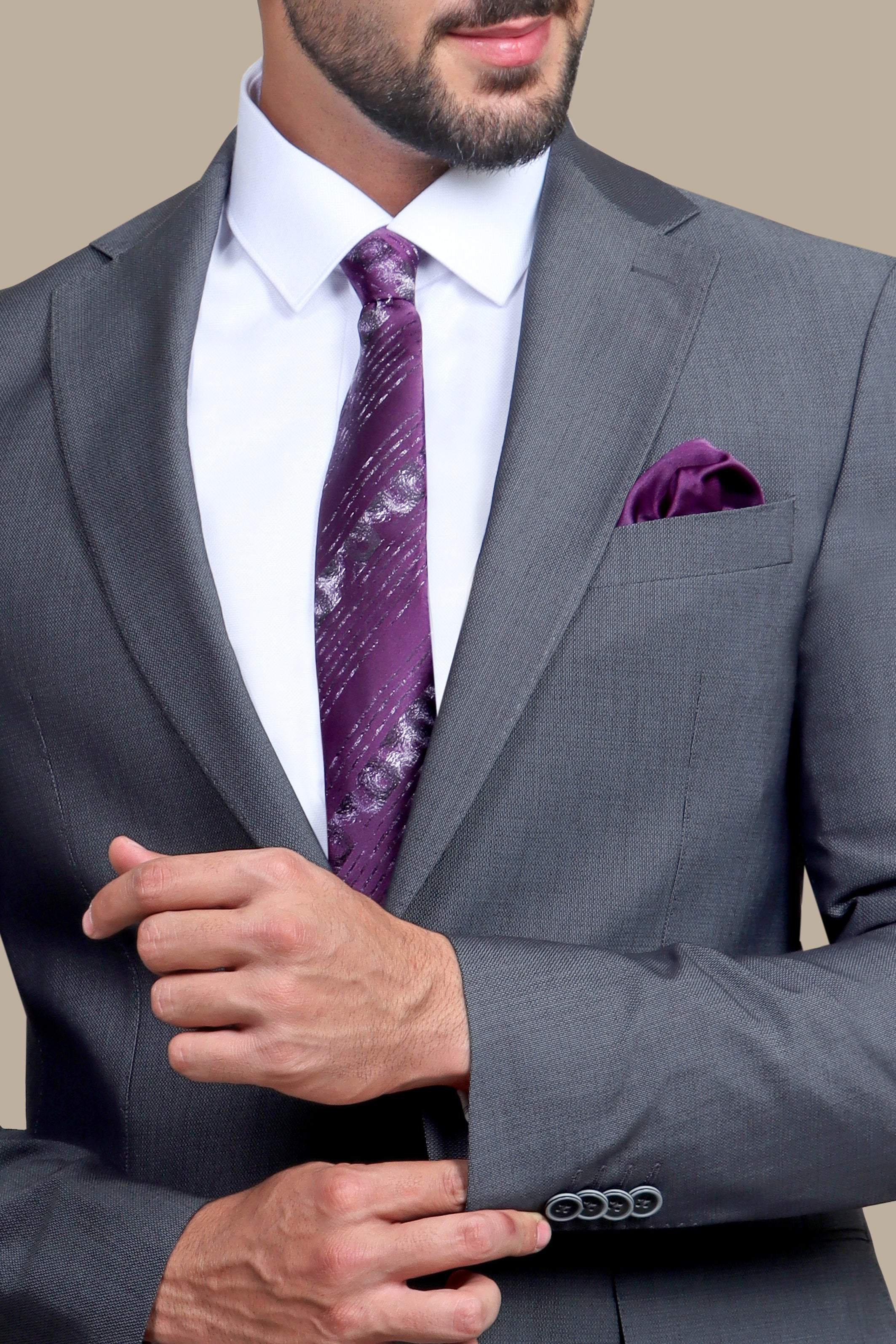 Refined Simplicity: Dark Grey Drop 8 Notch Suit