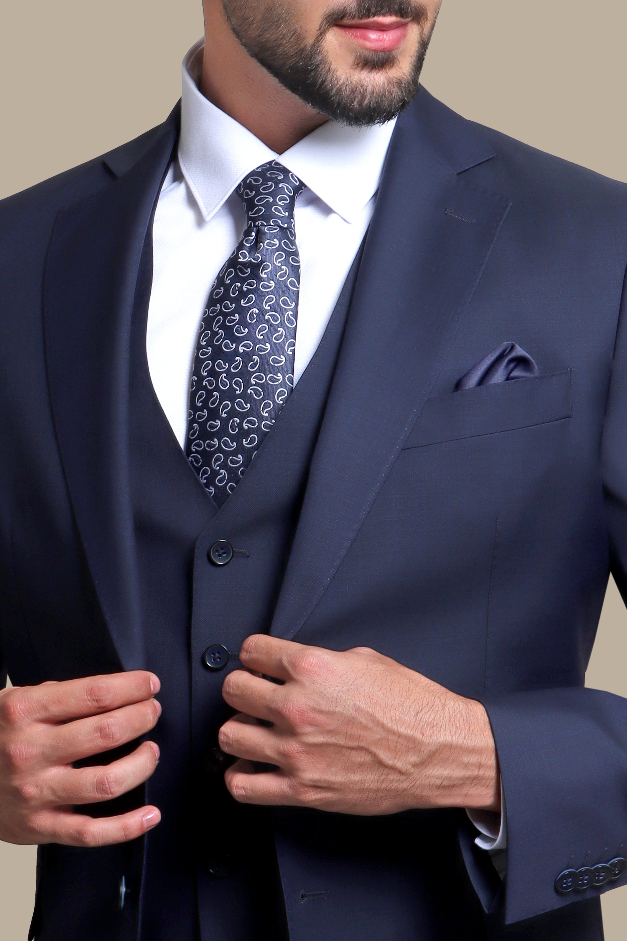 Refined Warmth: Navy Wool Notch Fila Fil 3-Piece Suit