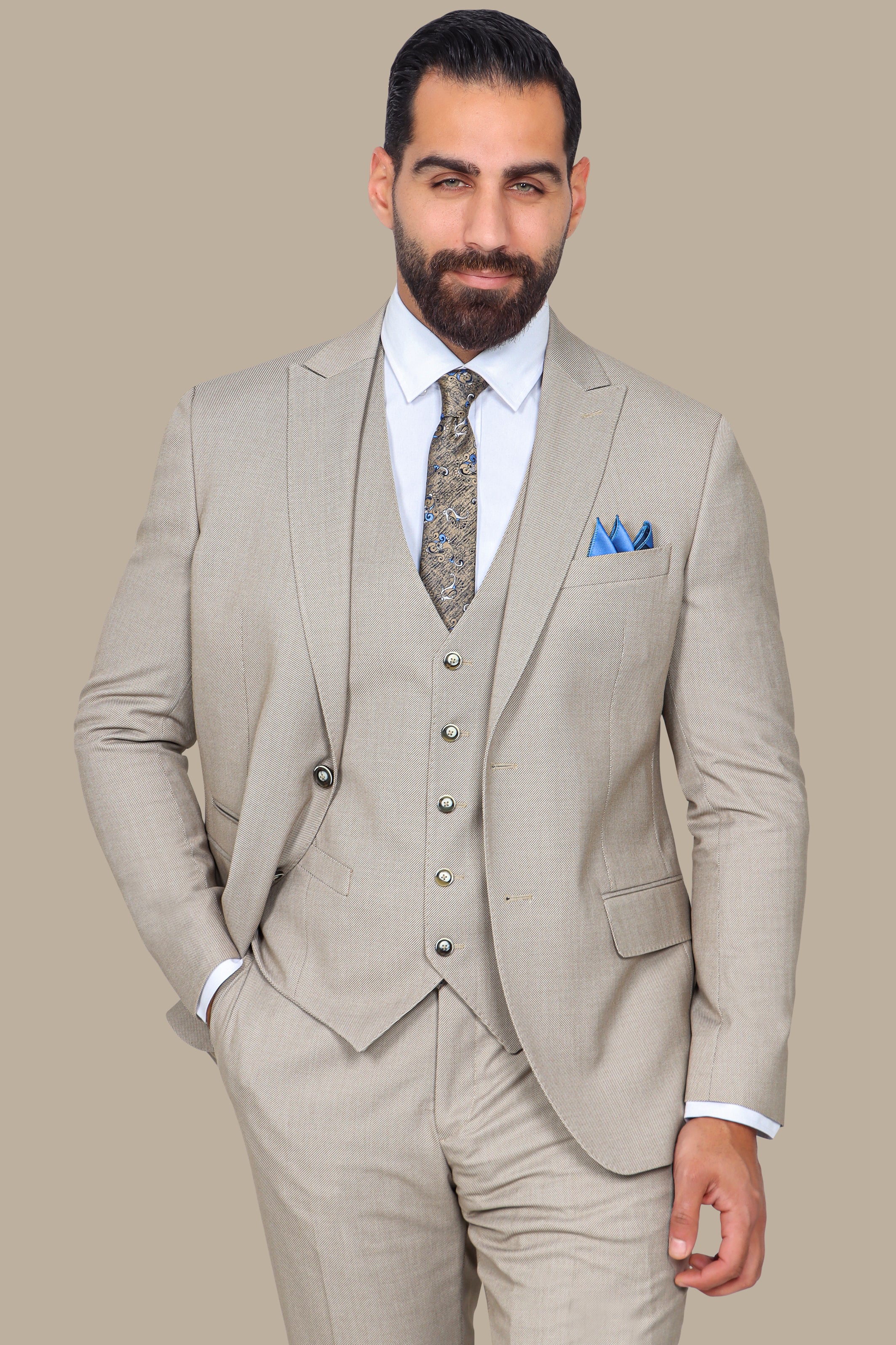 Suit Piquet Peak Lapel 3-Piece Beige