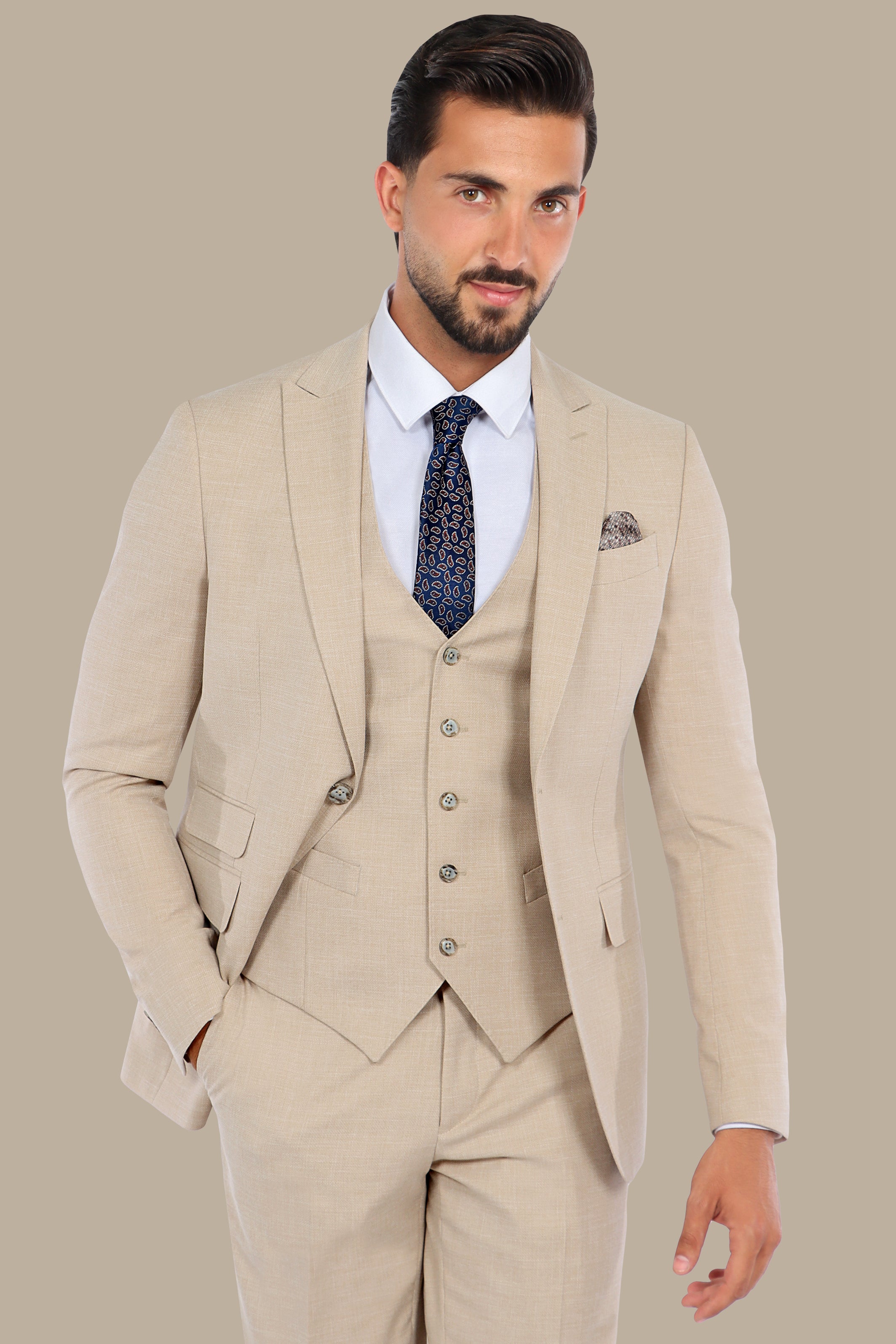 Beige Slim Fit Suit with Peak Lapel and Flap Pockets