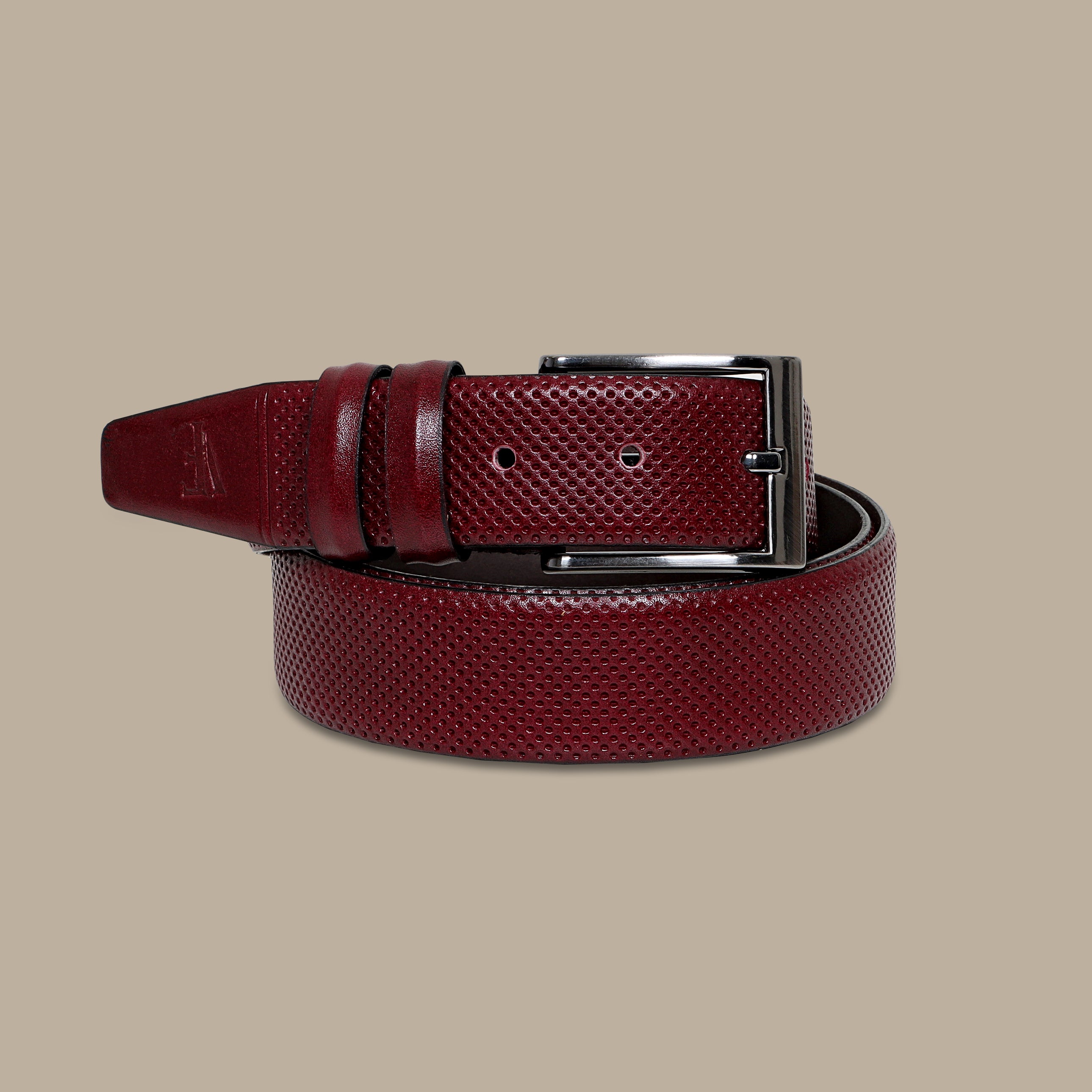 Burgundy Leather Net Belt: Elegant Modernity