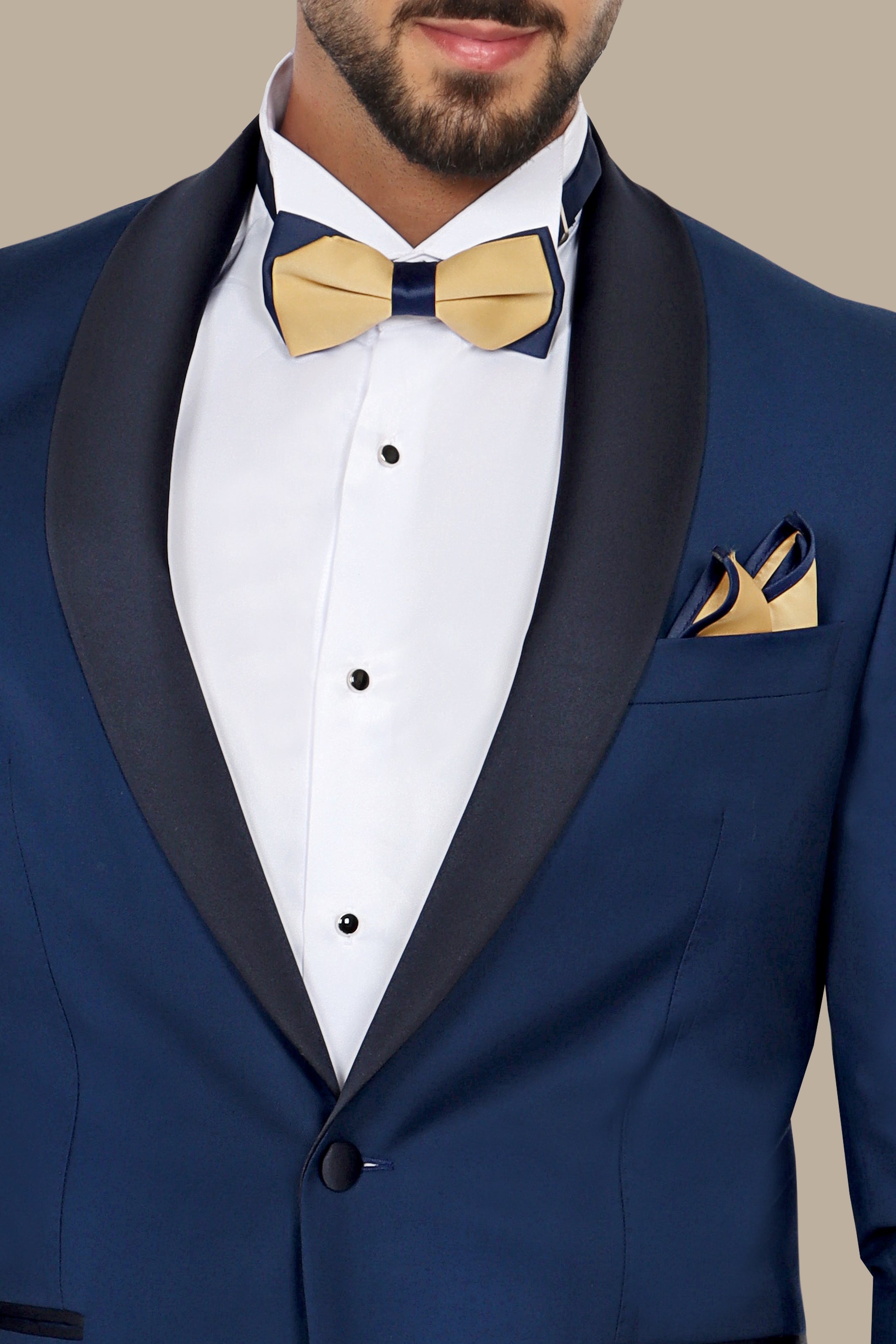 Blue Elegance: Tuxedo Plain Col Chale