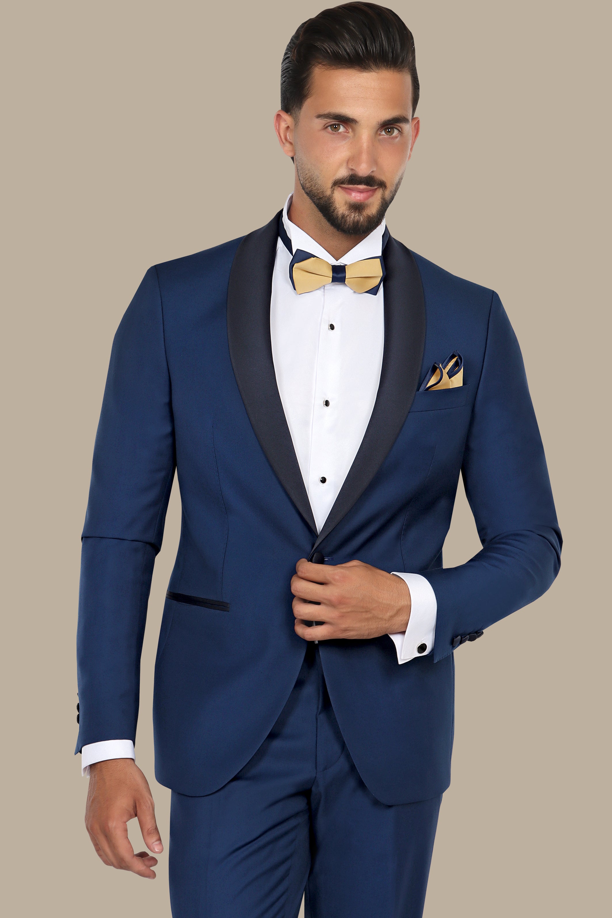 Blue Elegance: Tuxedo Plain Col Chale