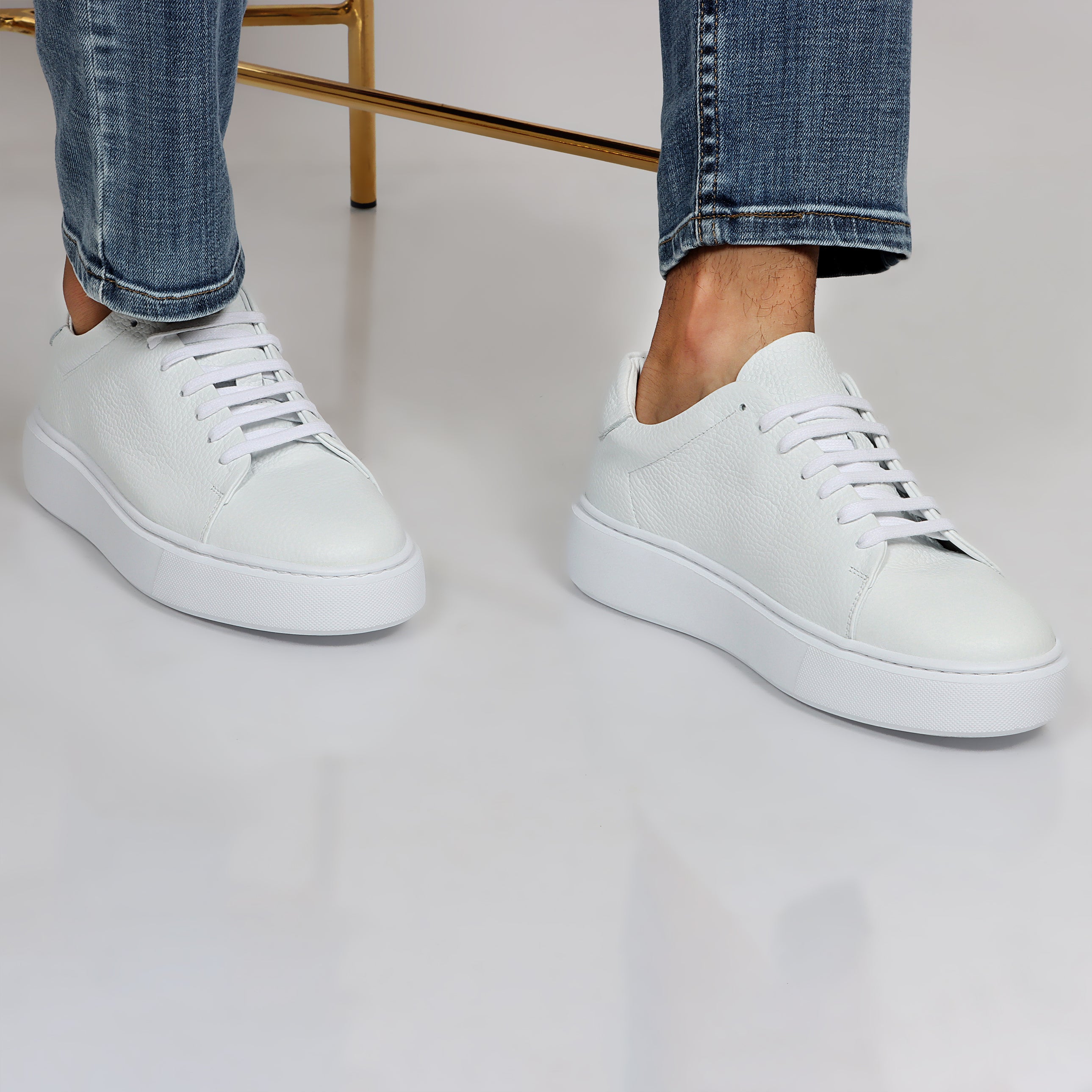 Alexander Basic Full White Sneakers: Timeless Elegance