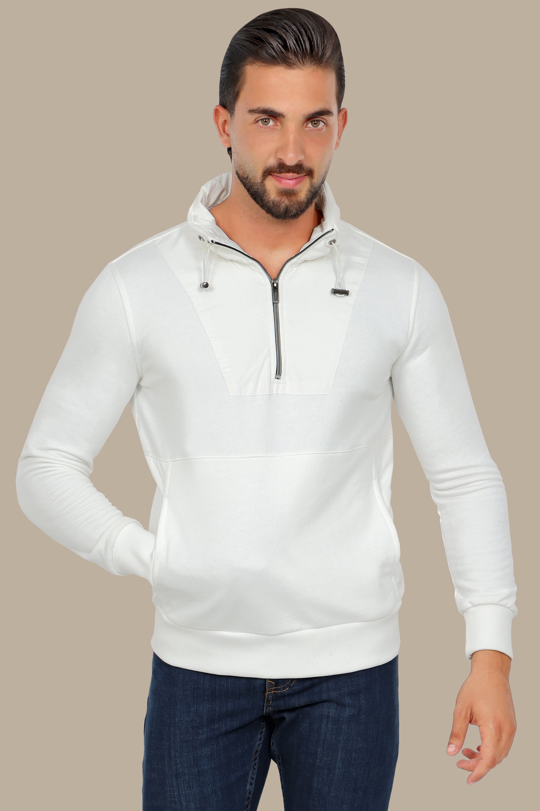 Modern Edge: White Half-Zipper Sweatshirt with Mixed Fabric