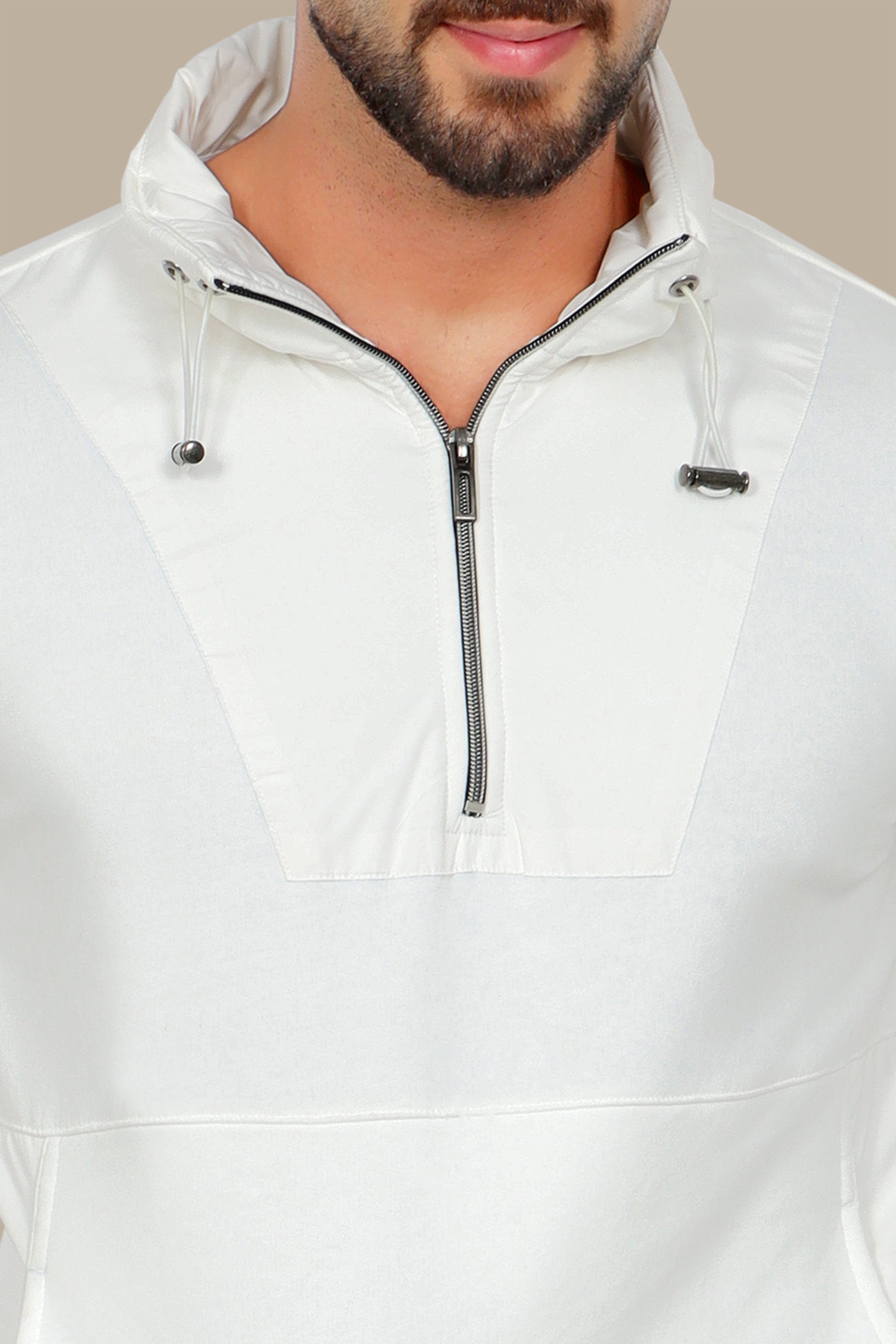 Modern Edge: White Half-Zipper Sweatshirt with Mixed Fabric